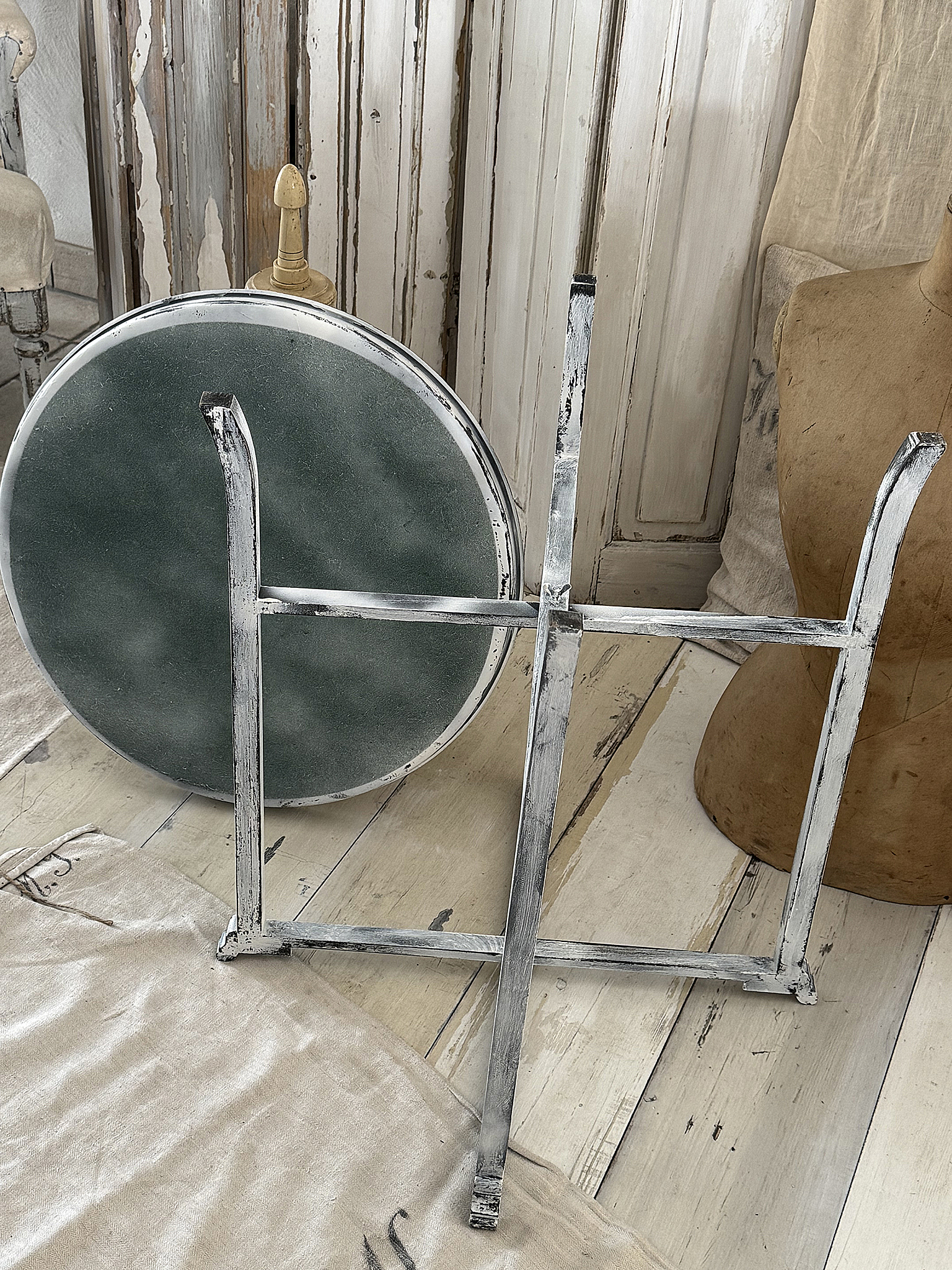 Alter Tablett Klapptisch/Stillleben***