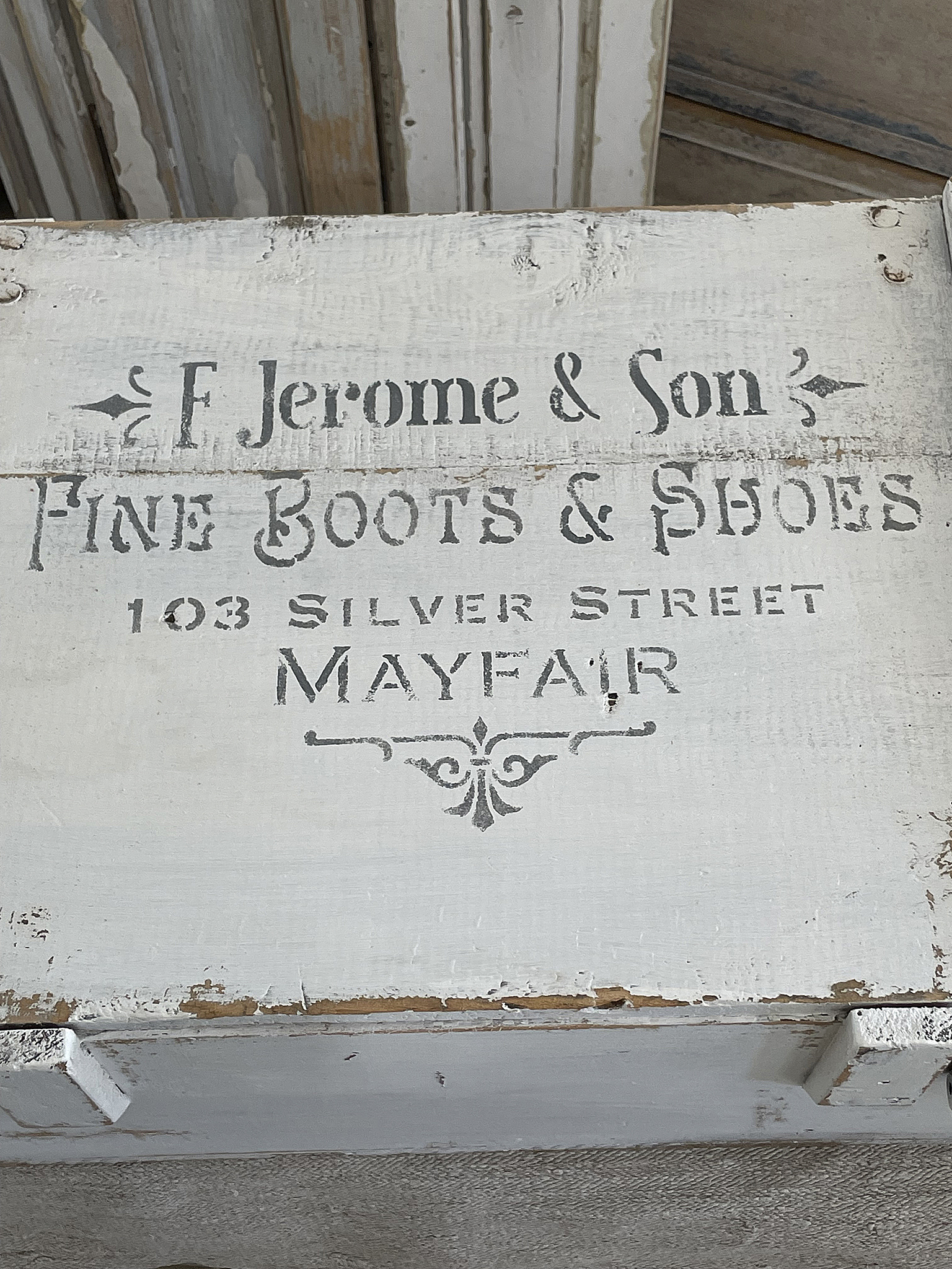 Alte Transportkiste Boots & Shoes*** Alte Transportkiste Boots & Shoes***