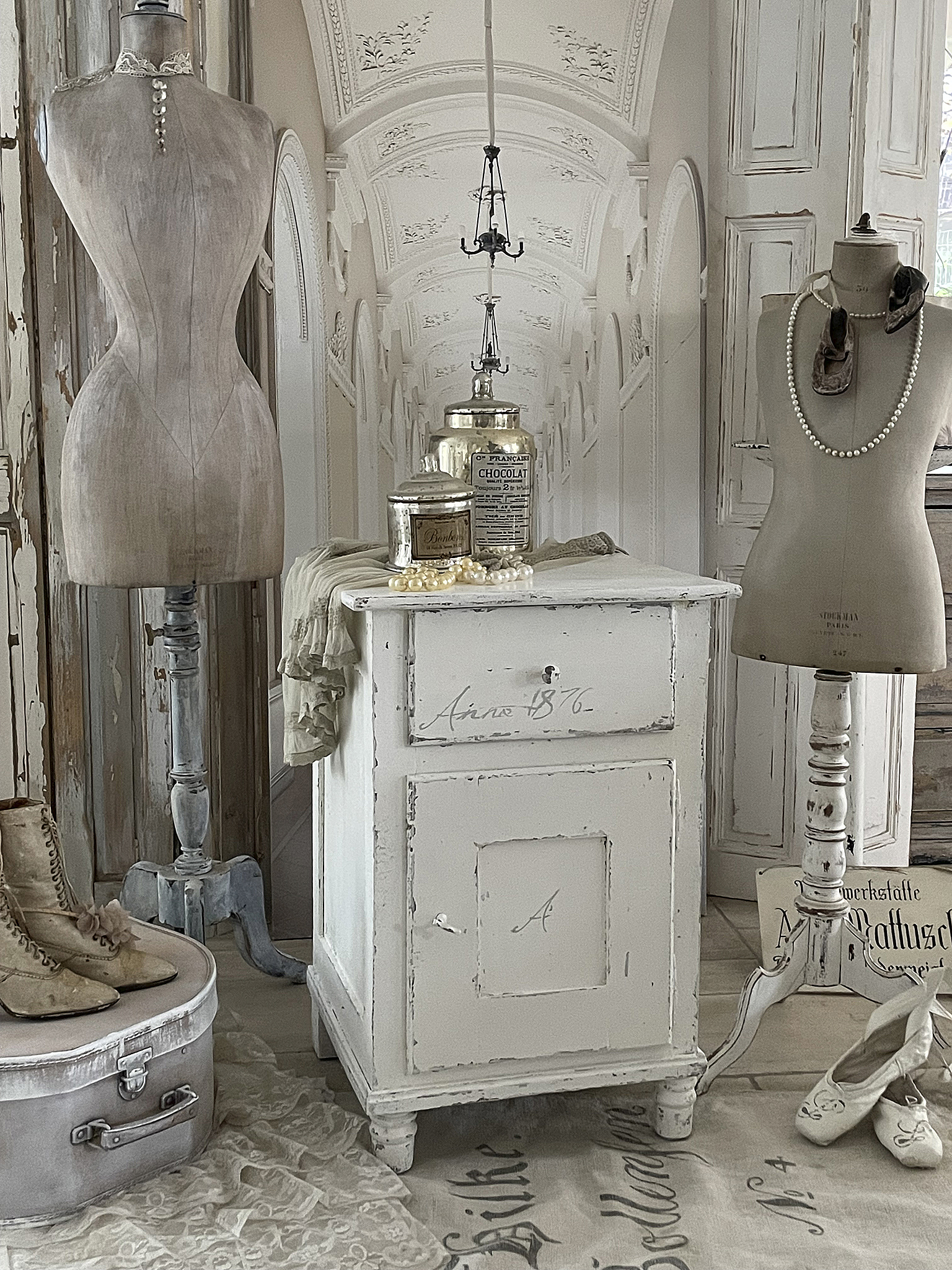 Brocante alter Beistellschrank*** Brocante alter Beistellschrank***