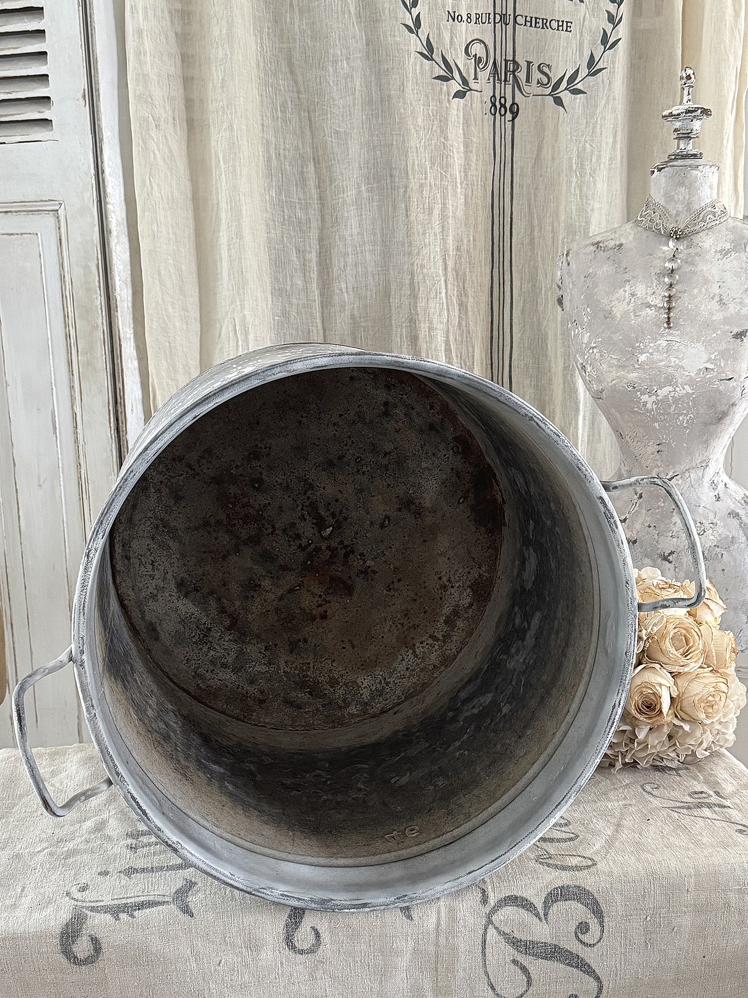 Großer alter Zinktopf (46 Liter) – französischer Vintage-Charme im Shabby-Look***