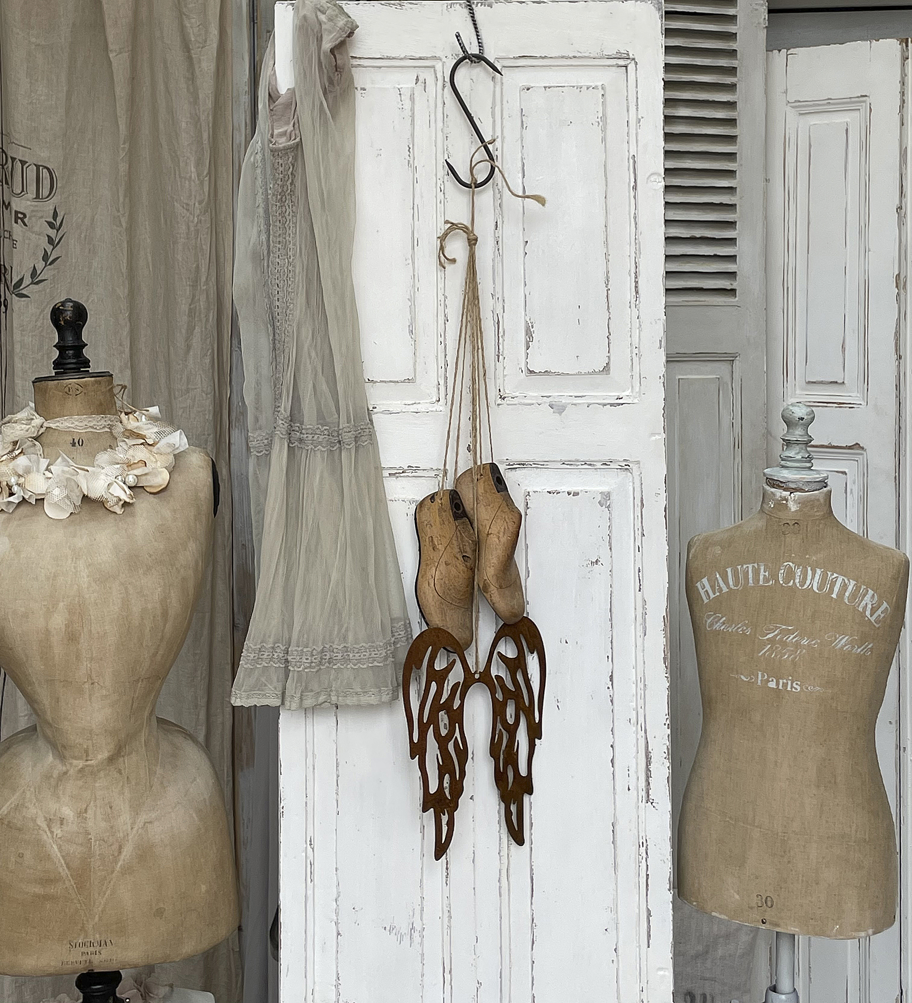 Antike Kinder-Schuhleisten mit Eisen-Flügel***