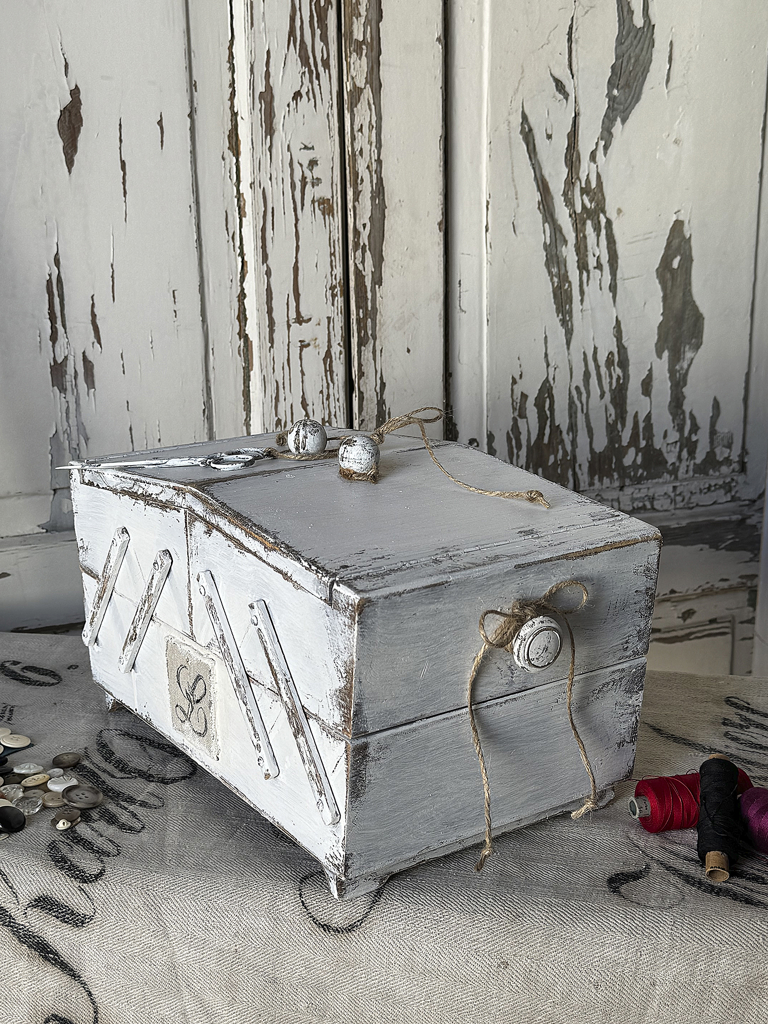 Wundervoller alter Nähkasten/ Ziehharmonika-Kasten***