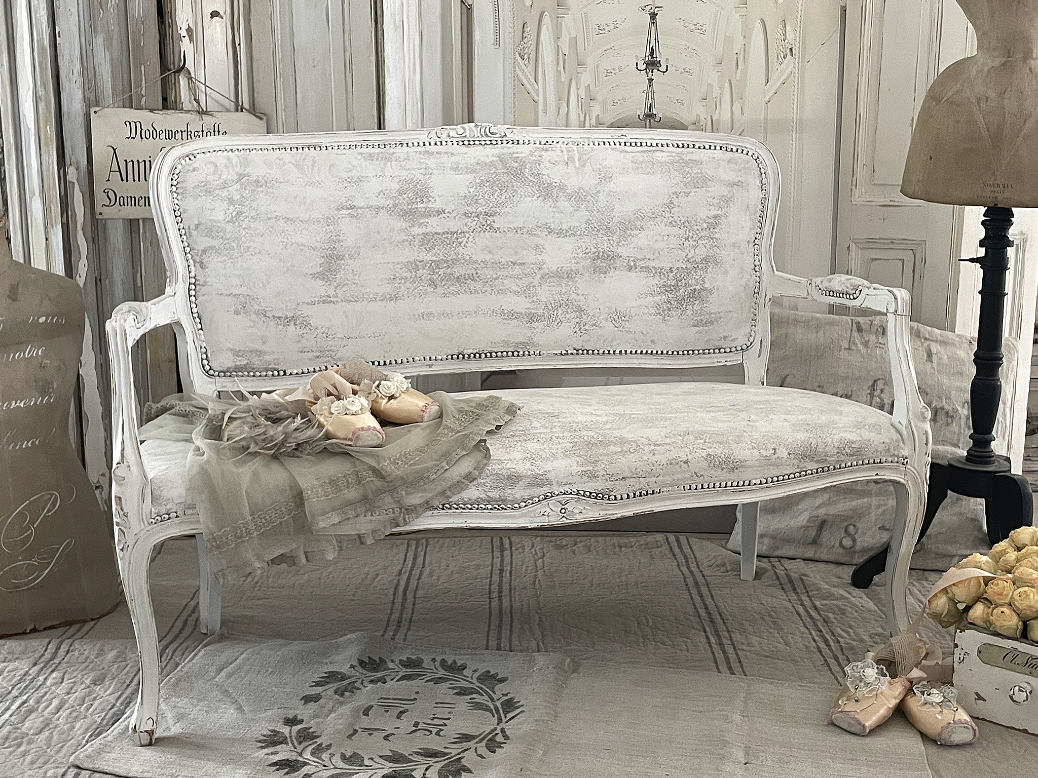 Reserviert! Louise Philippe Bank/ Shabby***