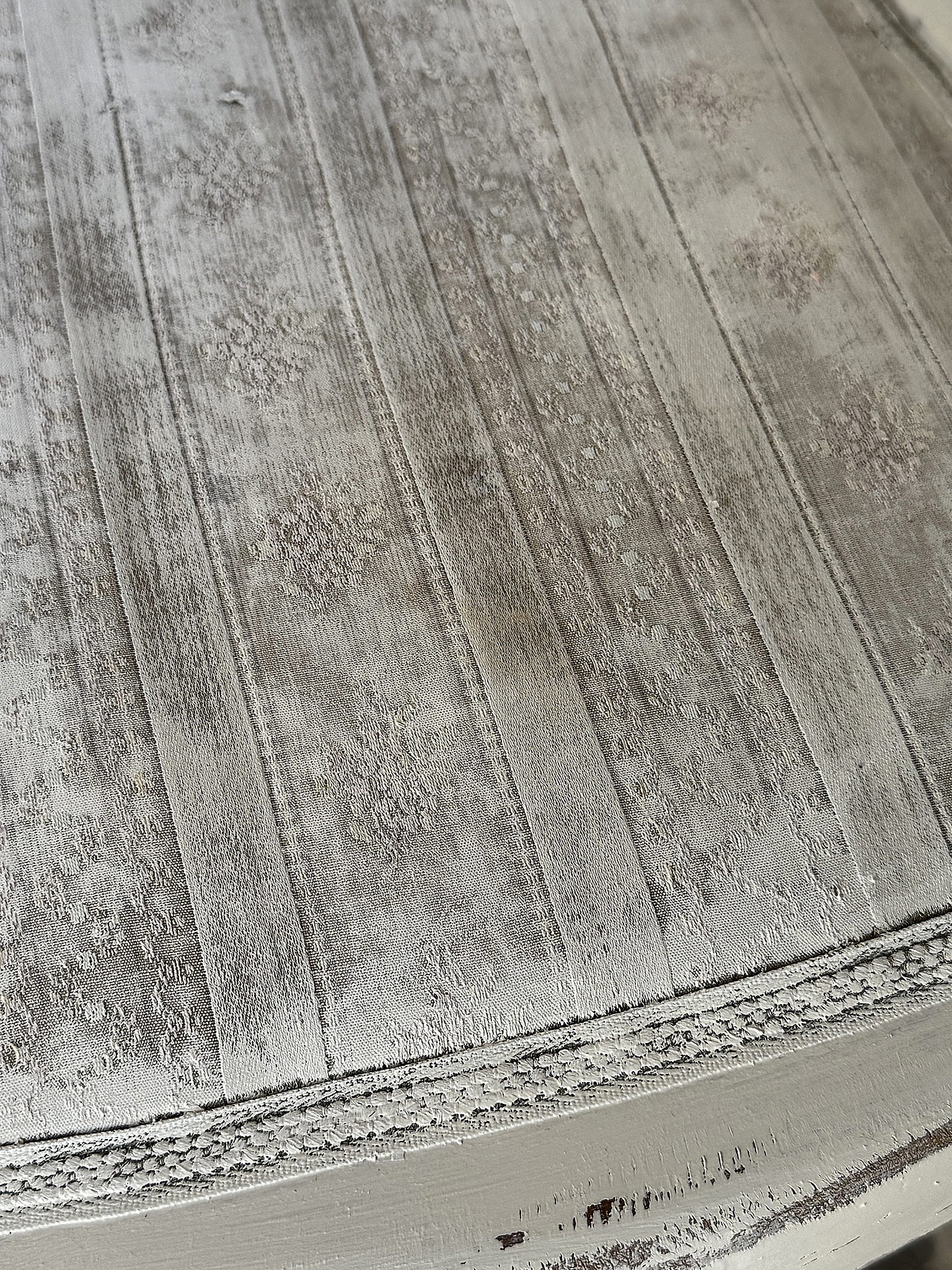 Antiker Biedermeier-Stuhl im Vintage-Kleid***