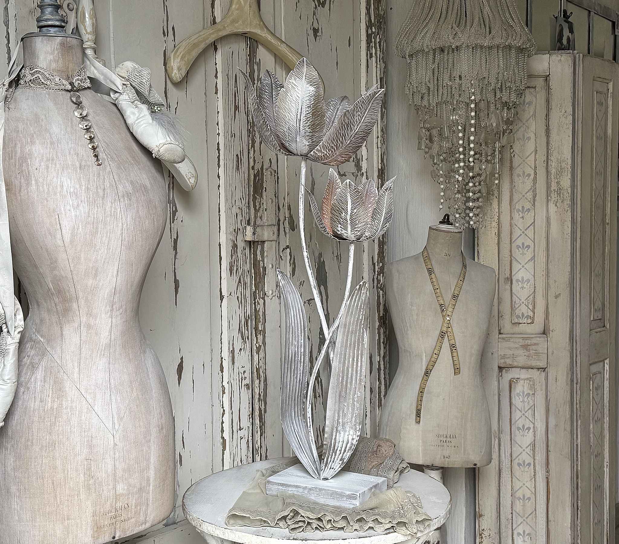 Große Tulpen-Skulptur aus Cortenstahl***