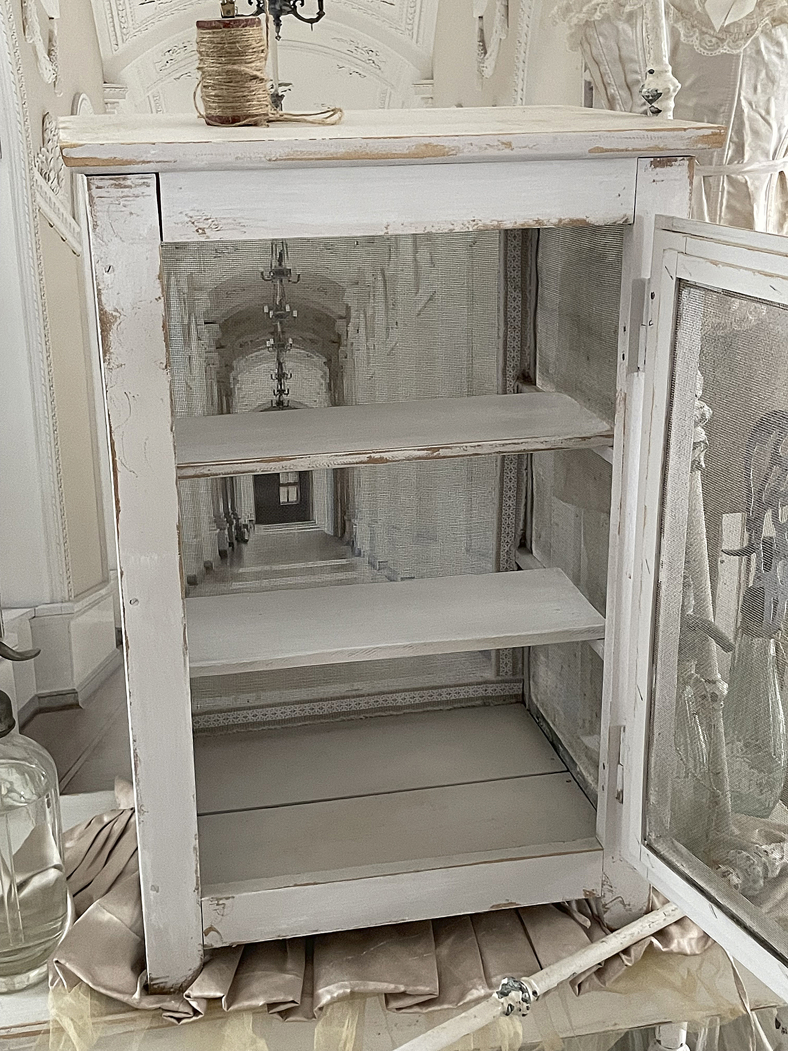 Fliegenschrank Shabbypur-Brocante*** Fliegenschrank Shabbypur-Brocante***