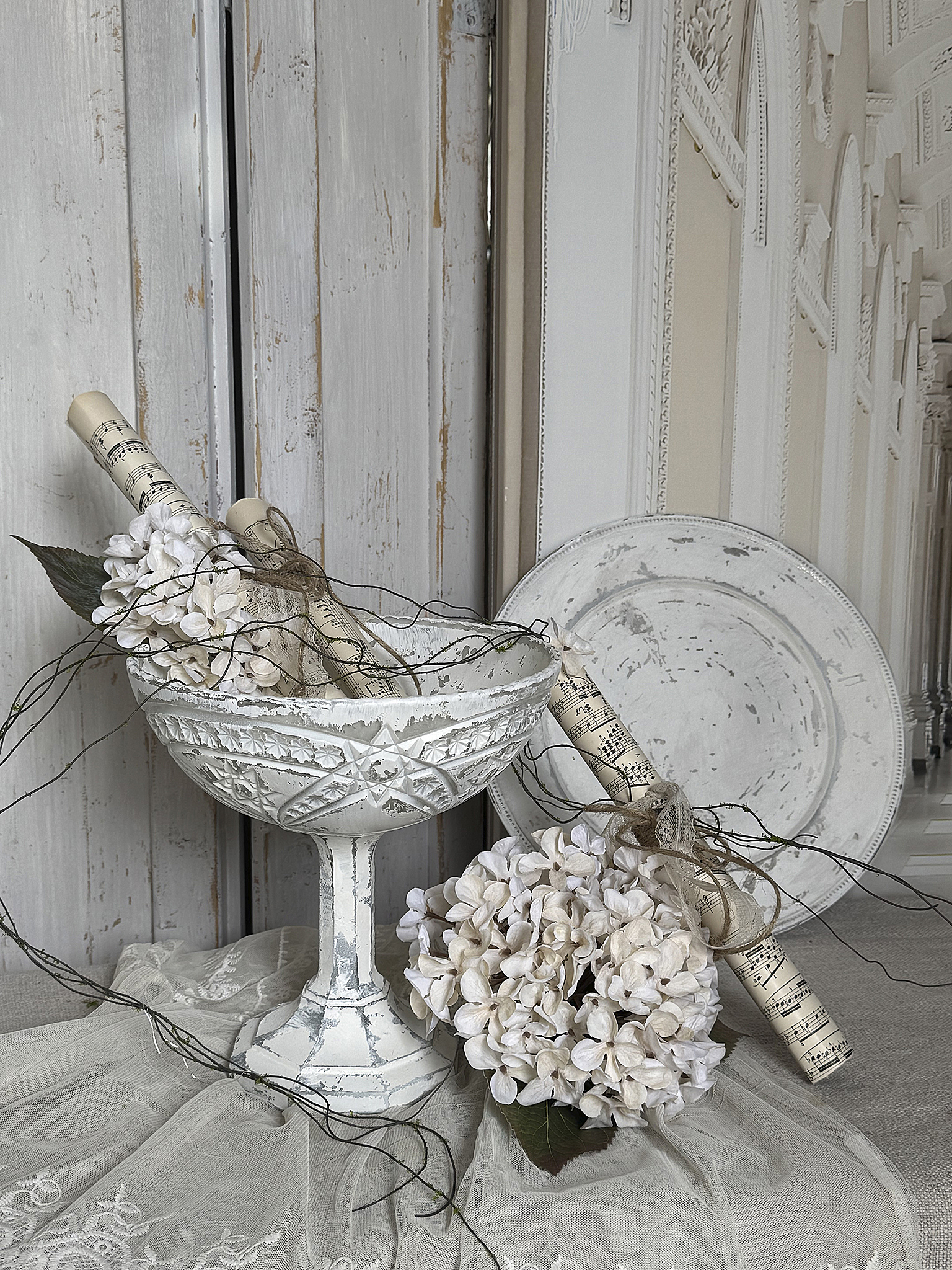 Schalenarrangement „Romantik“ – Vintage-Zauber mit poetischer Note***