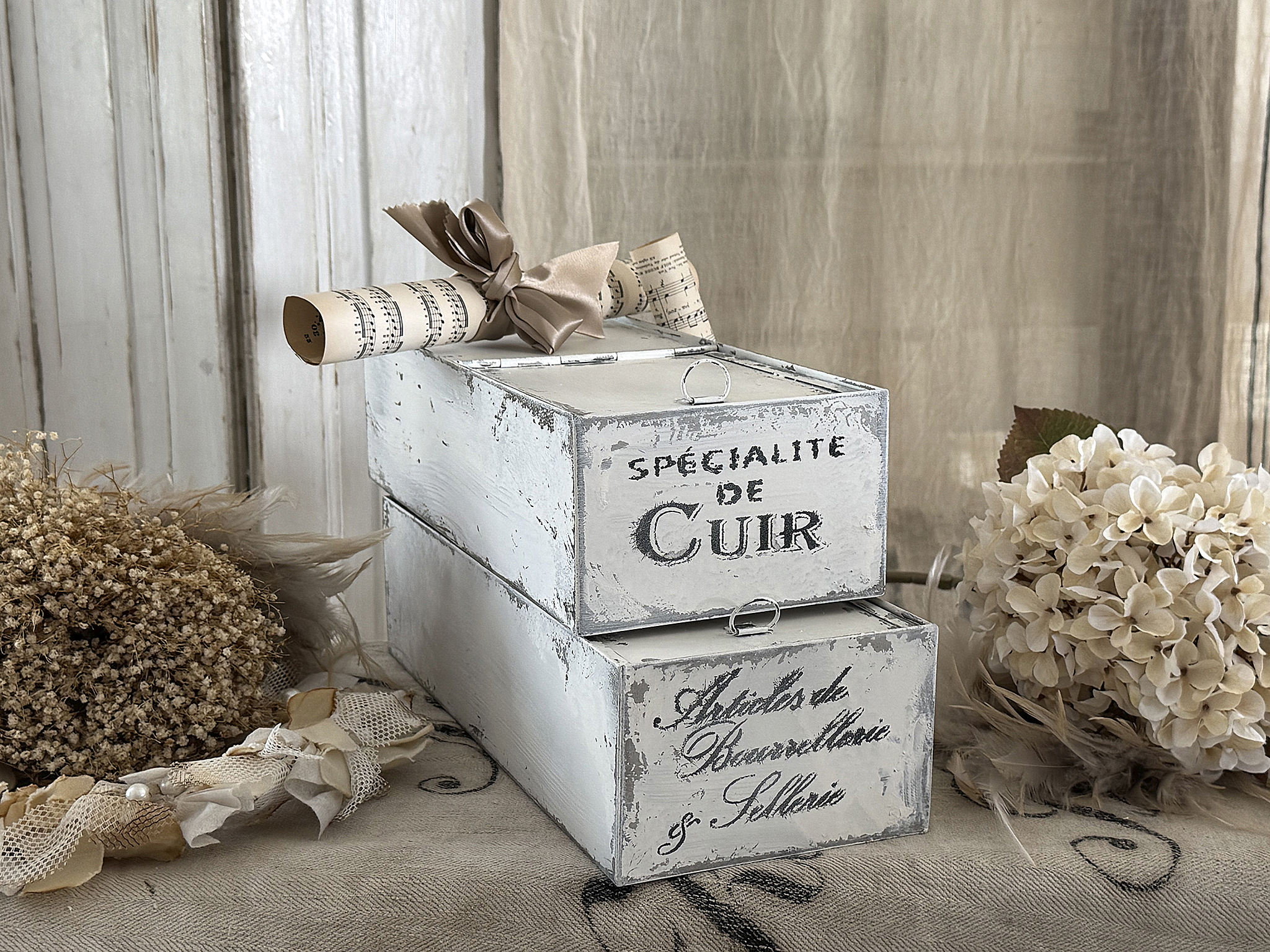 Duo alte Zinkblechkisten Specialite***