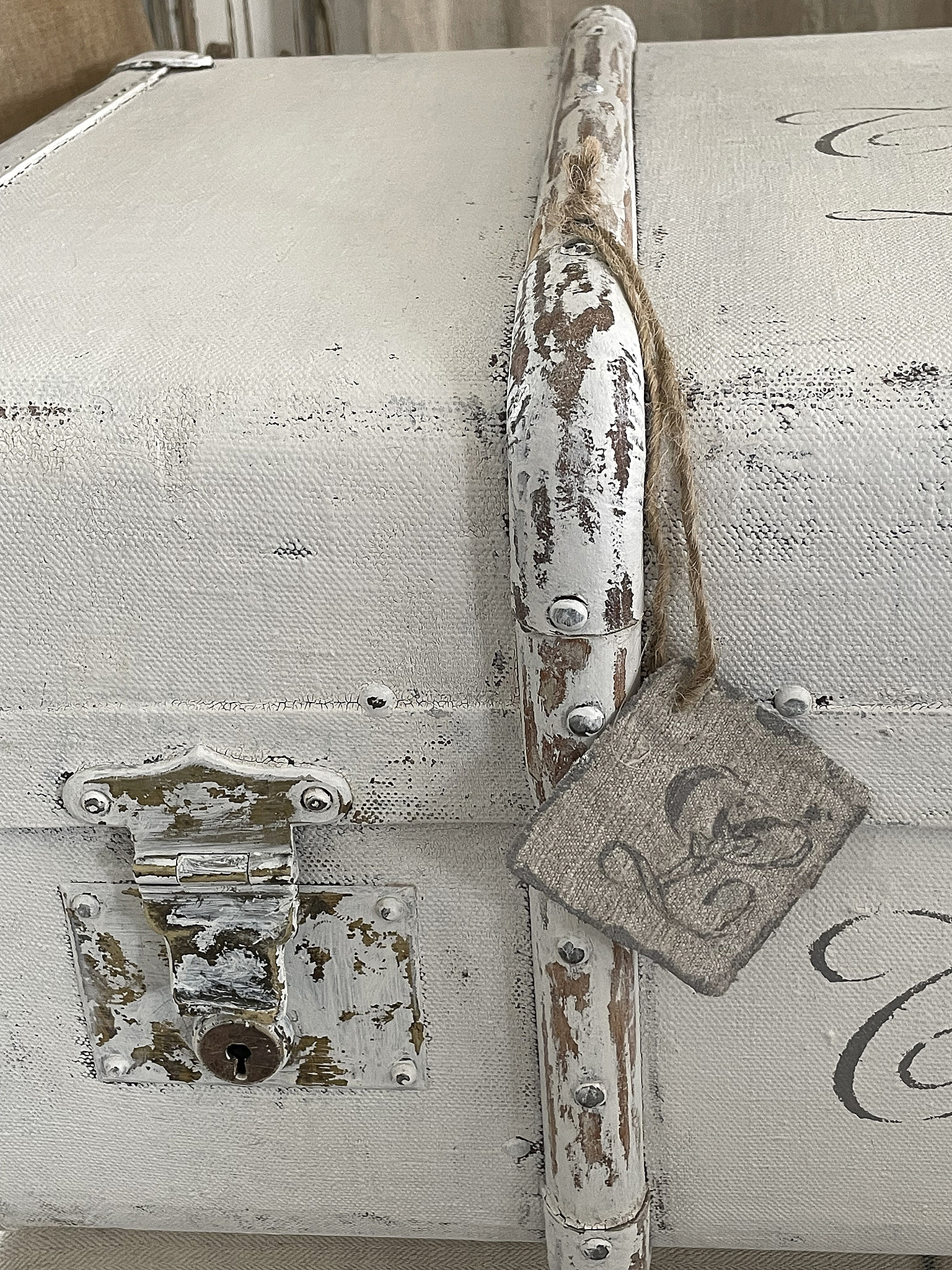 Antiker,großer Überseekoffer Shabby pur*** Antiker,großer Überseekoffer Shabby pur***