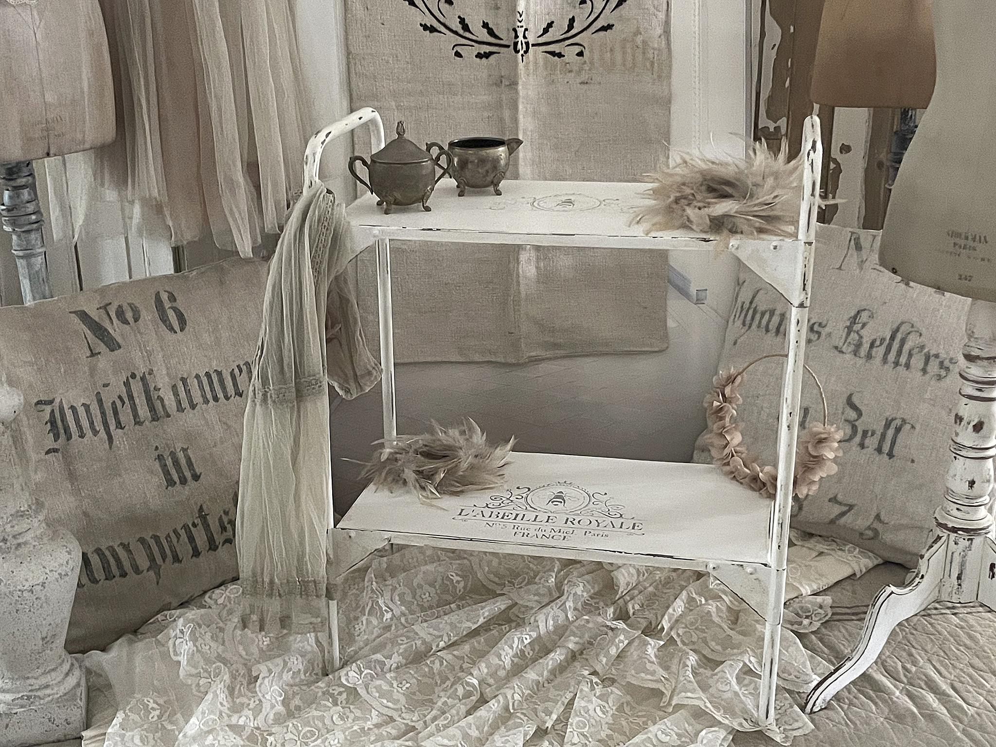 Zarter Beistelltisch Shabby-chic***