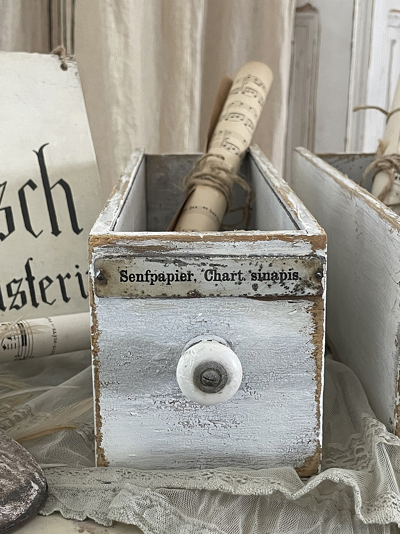 Trio alte Apothekerschubladen*** Trio alte Apothekerschubladen***