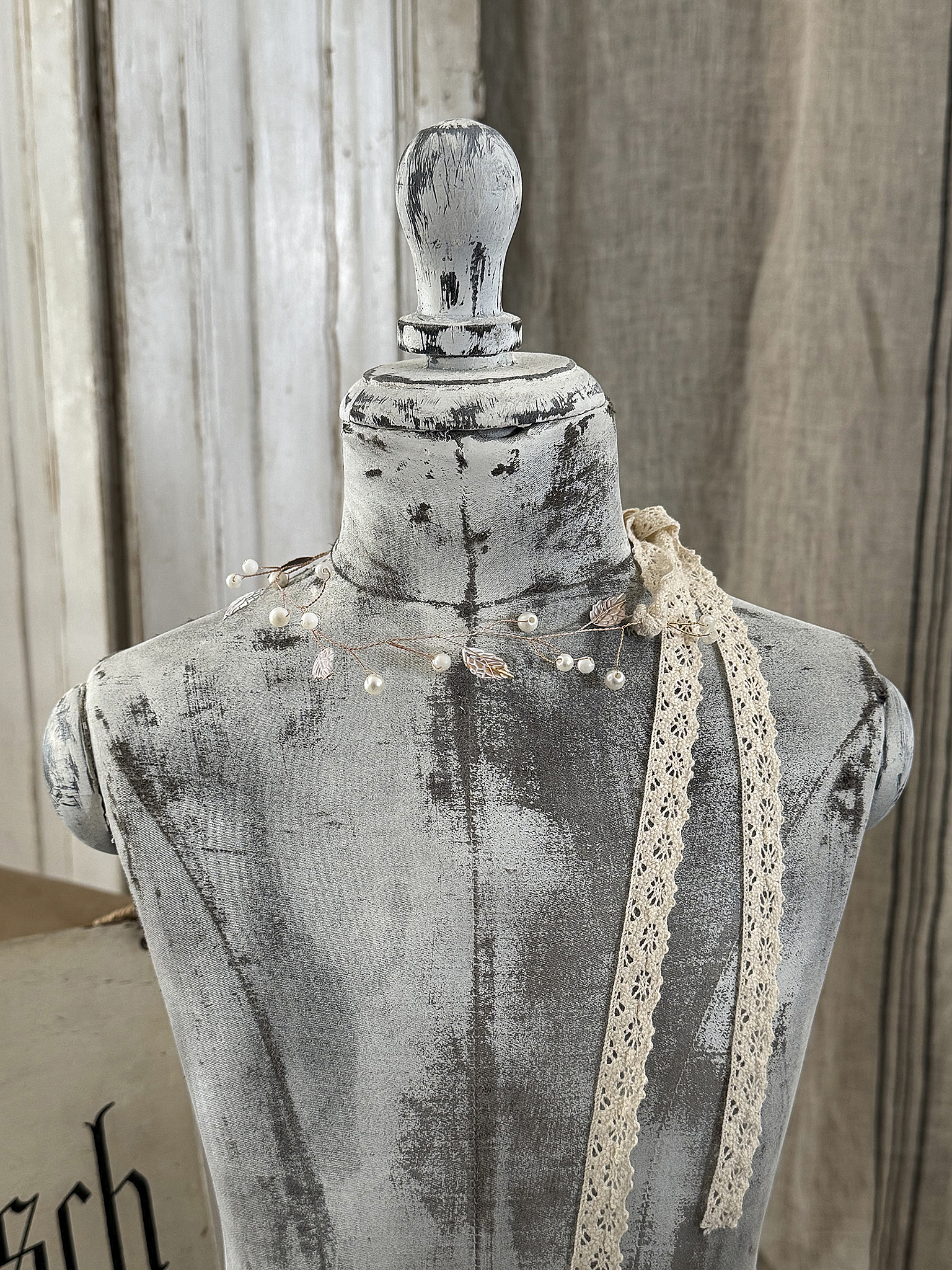 Zauberhafter antiker Kindertorso aus Frankreich – Vintage-Unikat mit wunderschöner Patina***