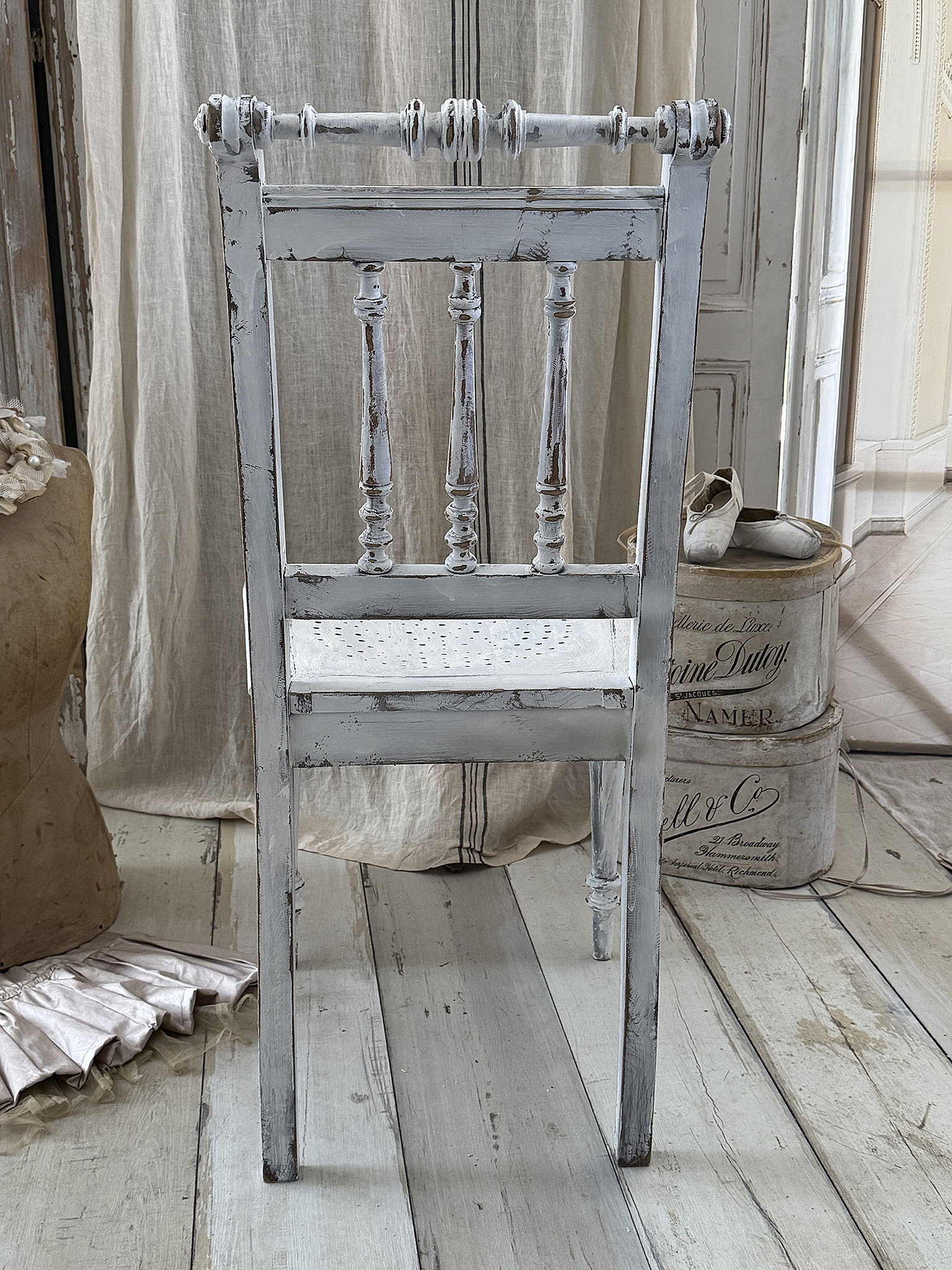 Bezaubernder Gründerzeitstuhl im authentischen Shabby Chic***