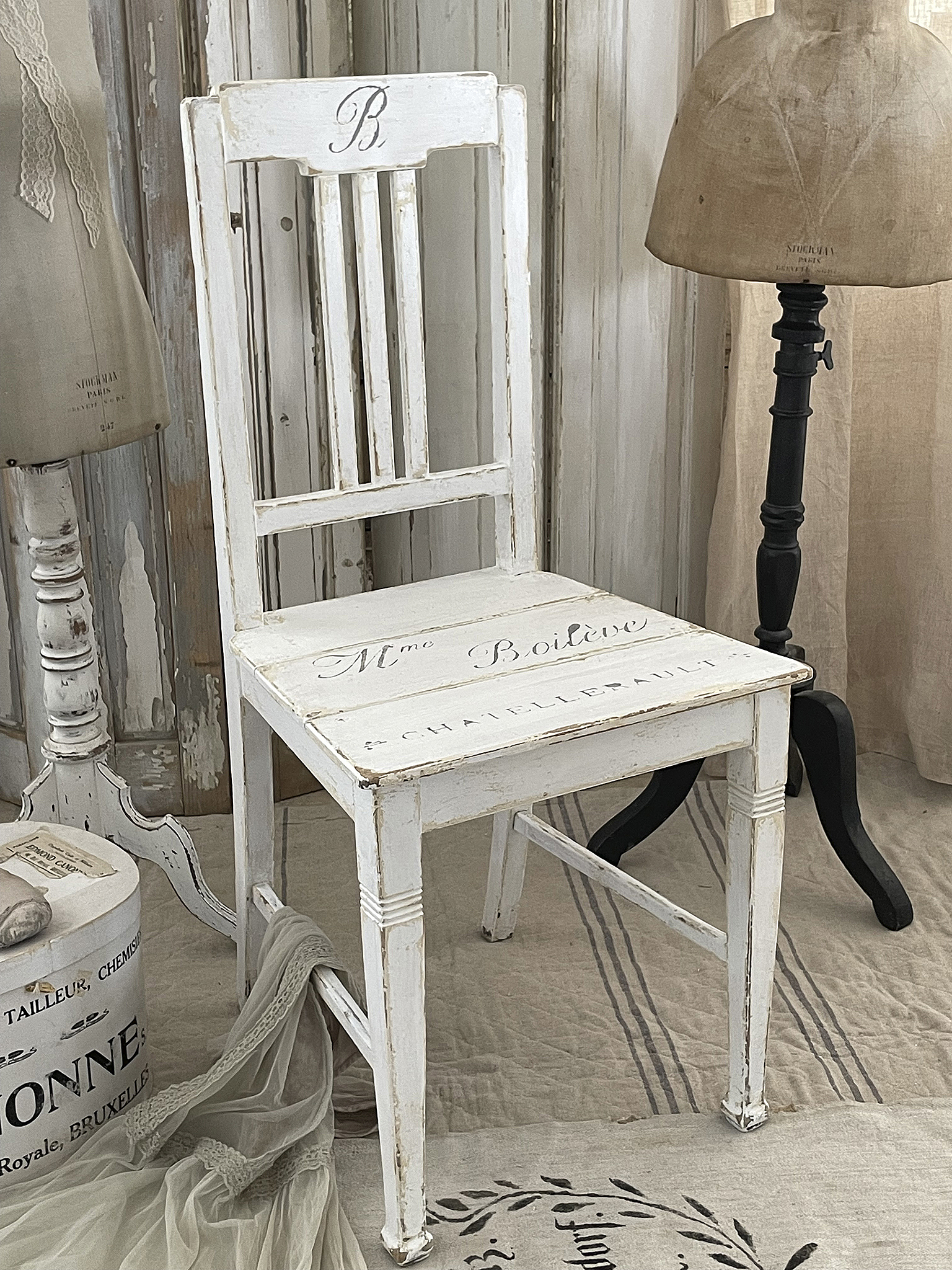 Antiker Holz-Stuhl Shabby/pur*** Antiker Holz-Stuhl Shabby/pur***