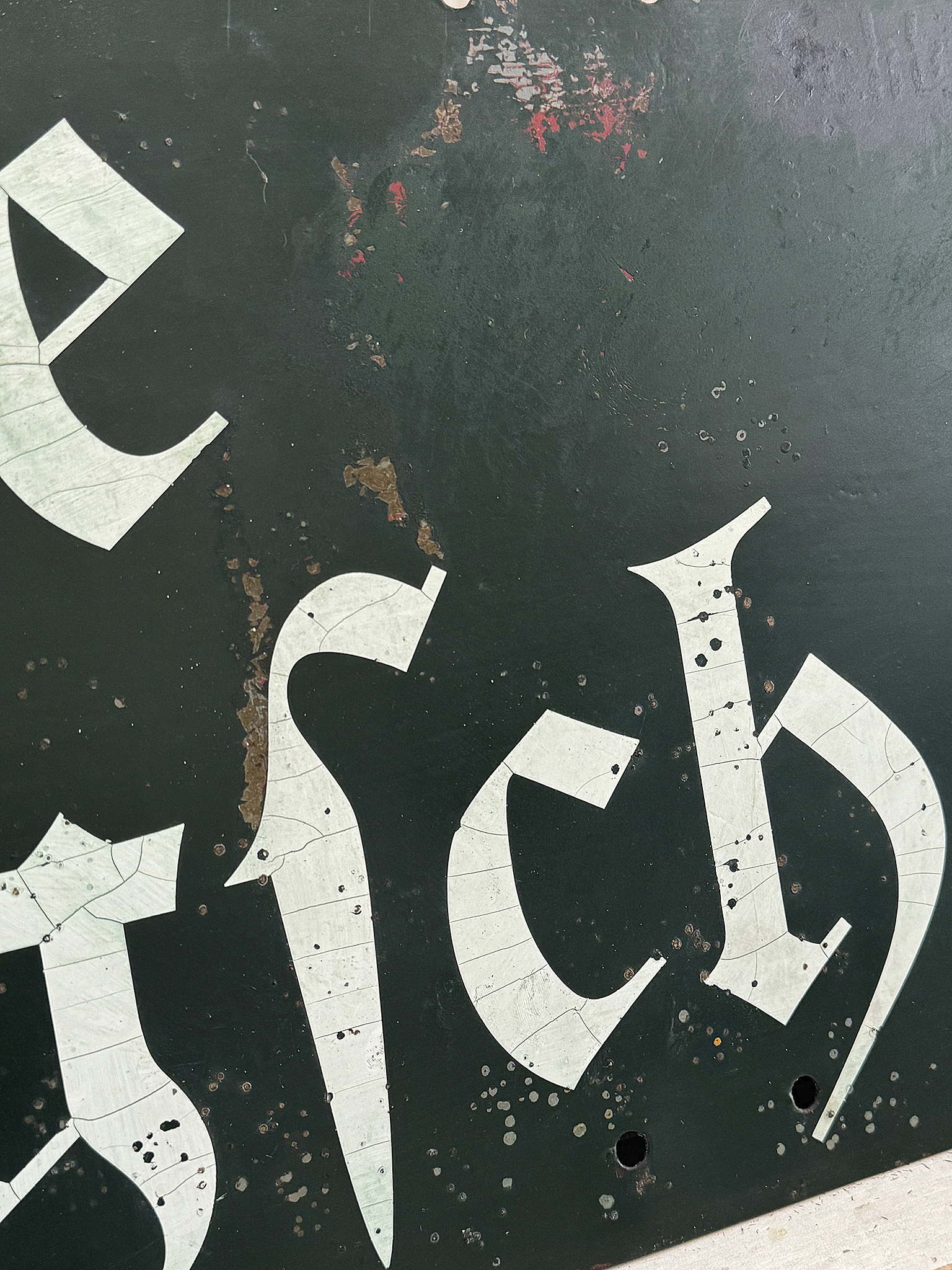 Altes großes Eisenschild „Alte Burgschmiede“ – selten & imposant***