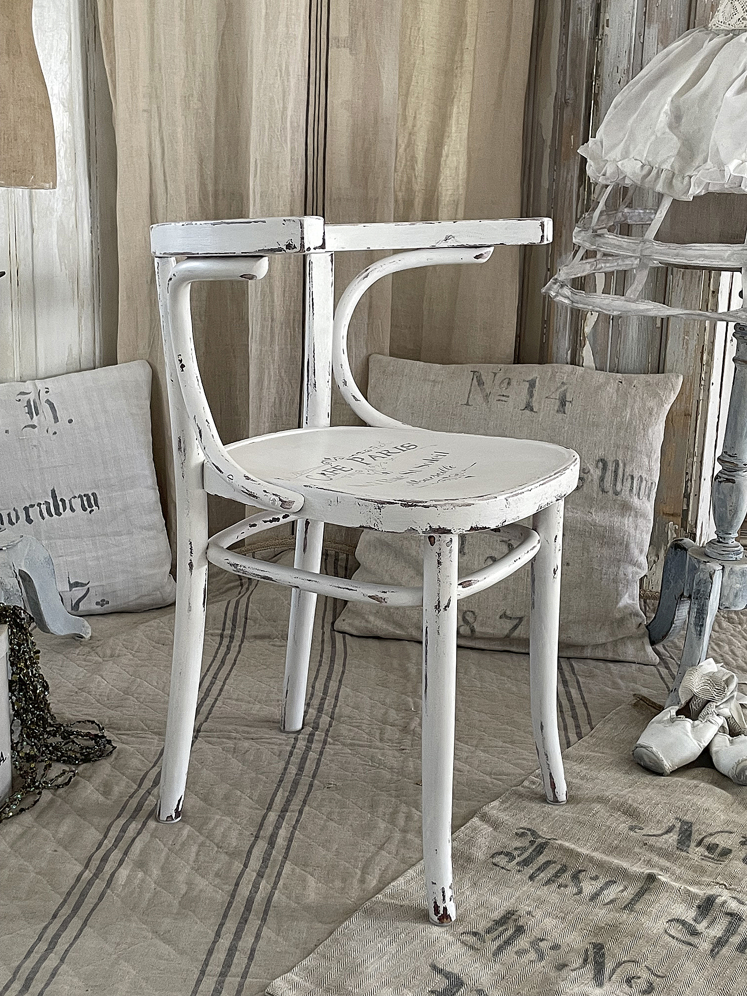 Brocante ausgefallener Armlehnstuhl*** Brocante ausgefallener Armlehnstuhl***