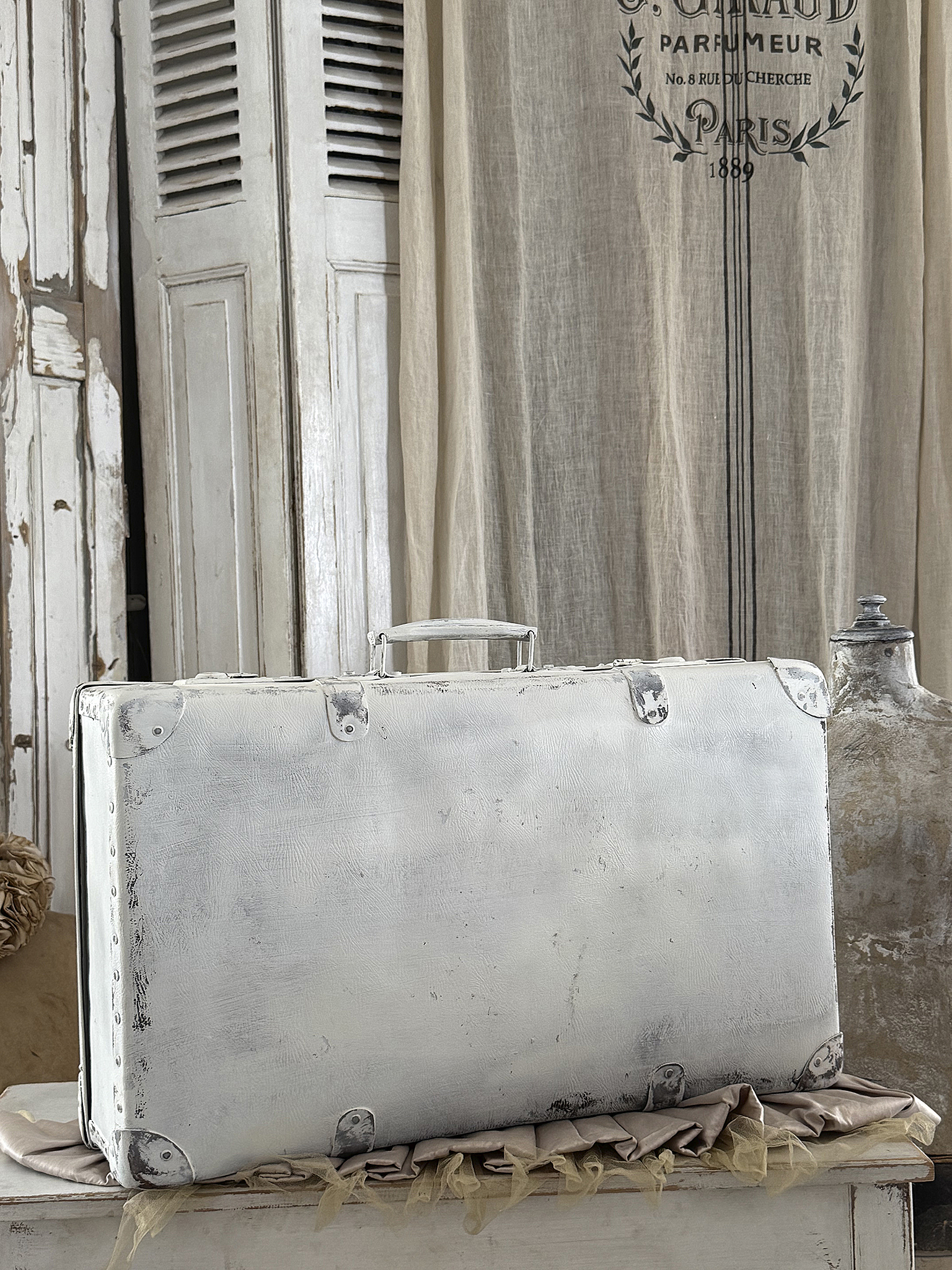 Eleganter Vintage-Hartschalenkoffer im französischen Shabby-Chic***
