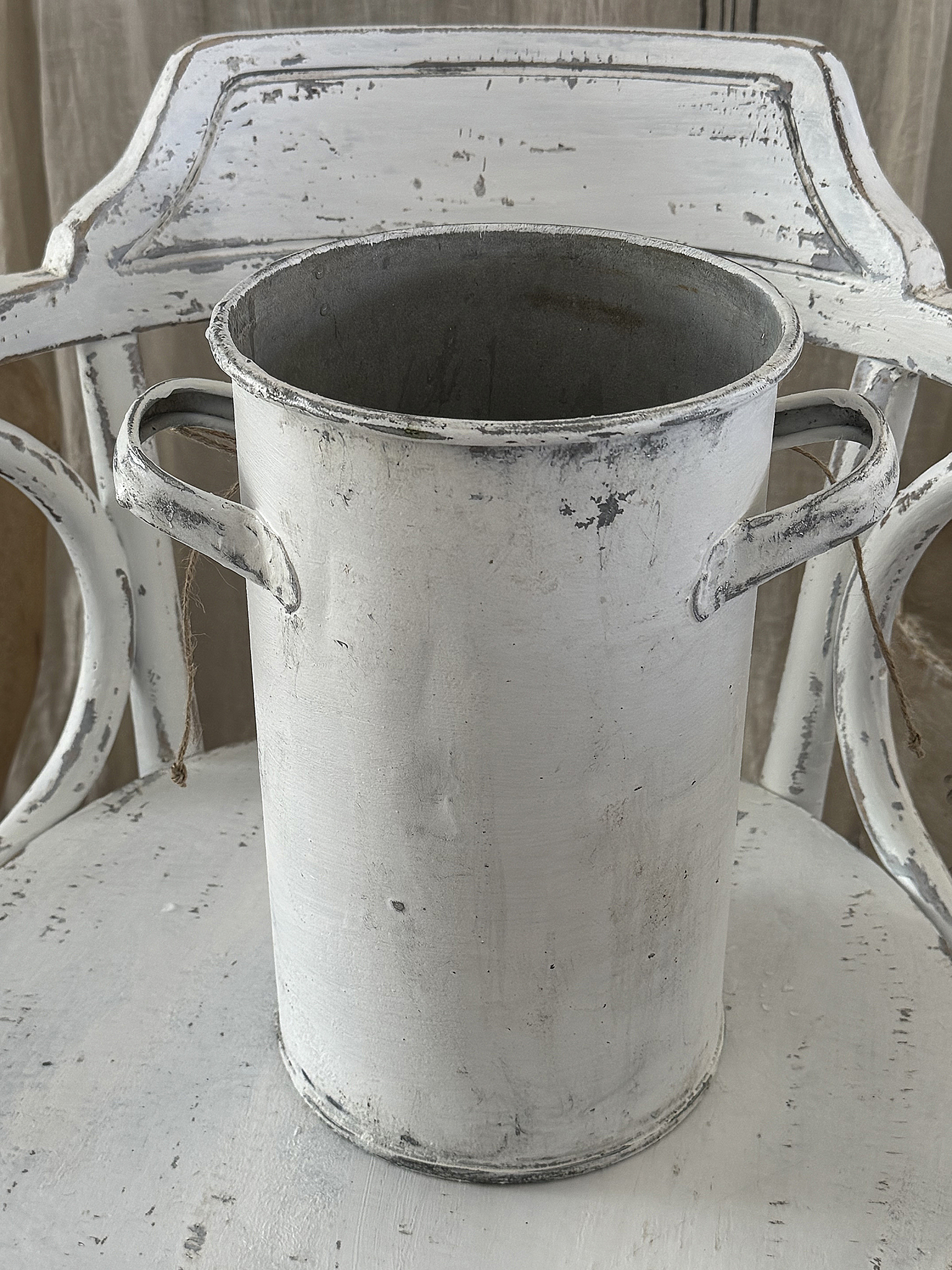 Alter Zinktopf im Shabby Chic mit Emaille-Schildchen Nr. 267***