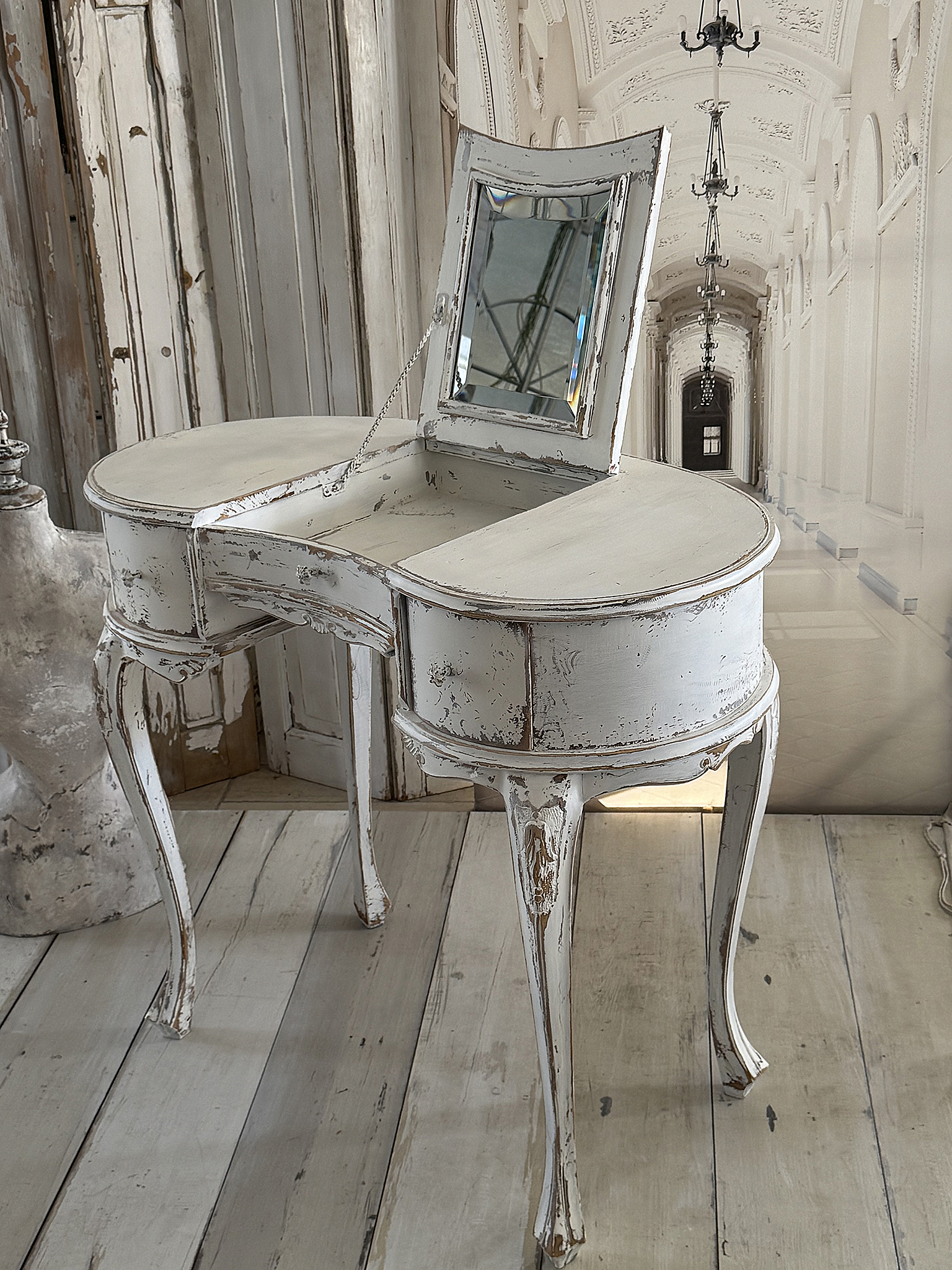 Reserviert für Sylvia! Seltener alter Schminktisch im Shabby Chic***