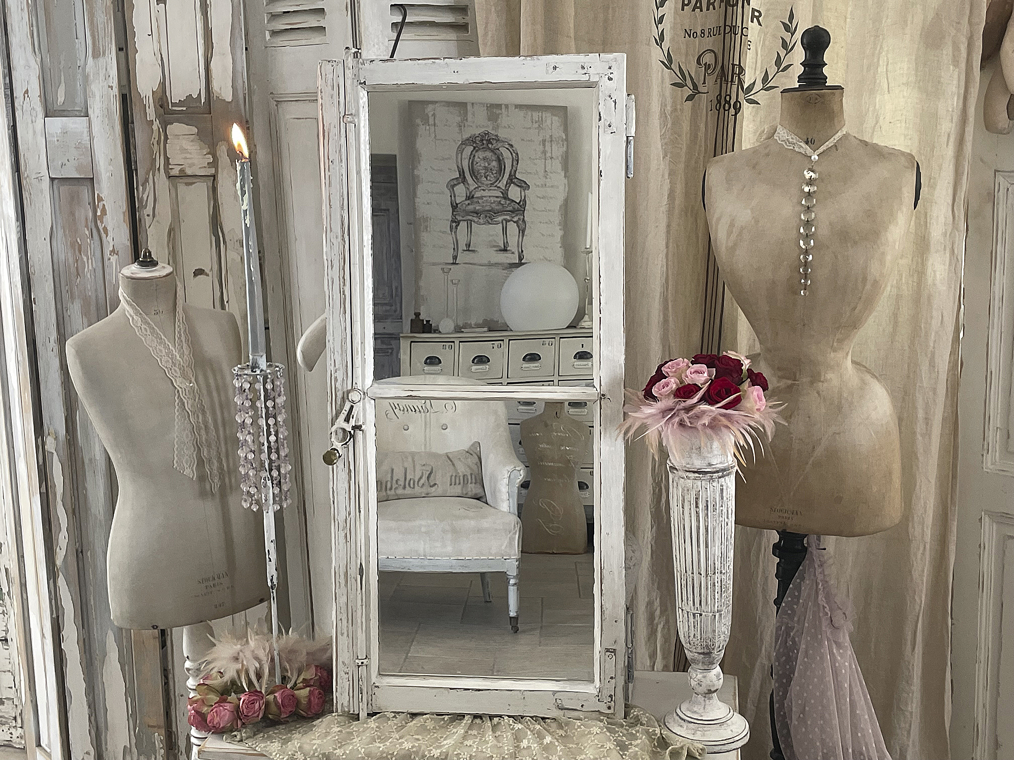 Antikes Sprossen/Spiegelfenster mit Pendelgriff *** Antikes Sprossen/Spiegelfenster mit Pendelgriff ***