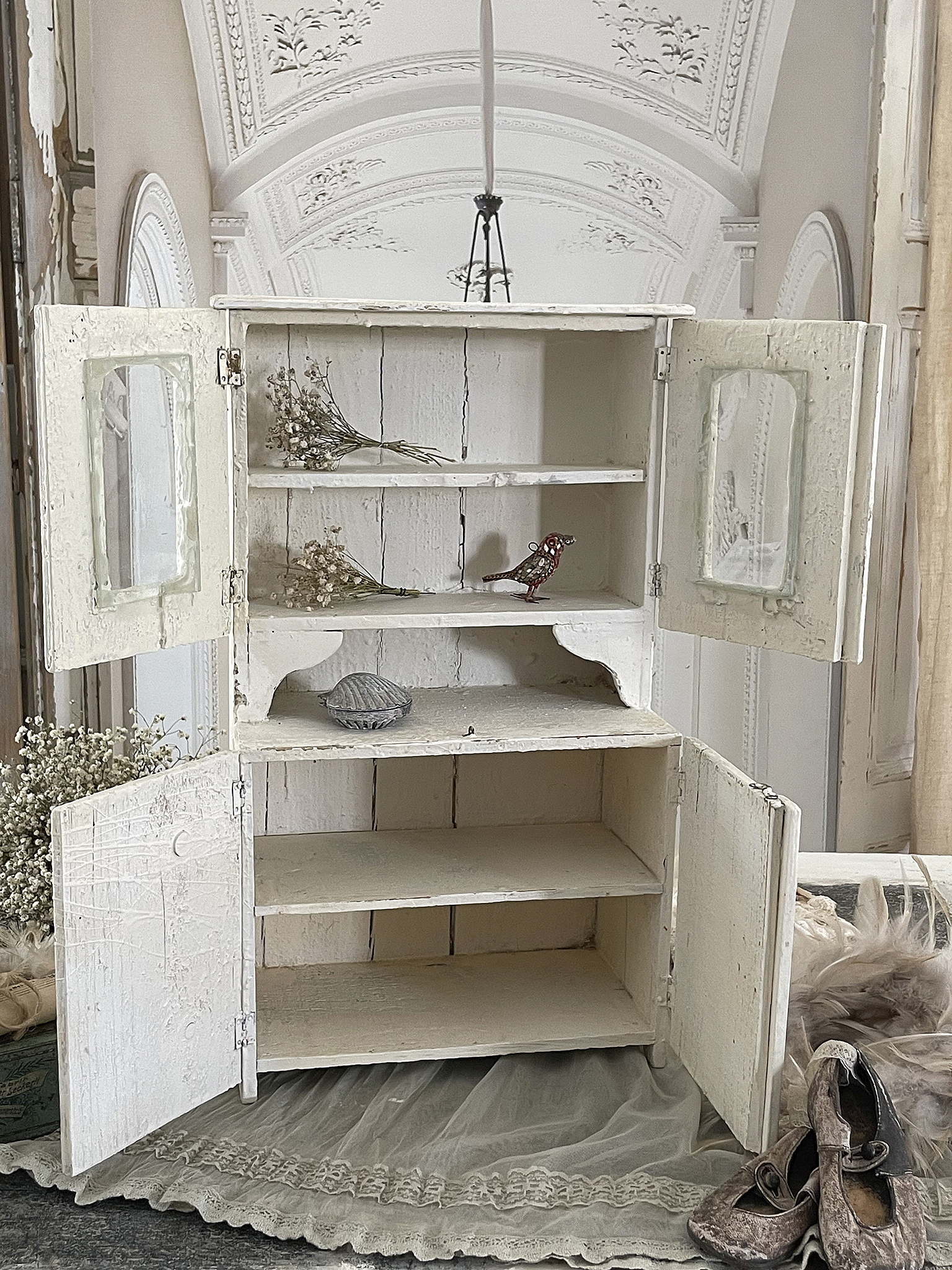 Antike Modell-Vitrine/Puppenschrank*** Antike Modell-Vitrine/Puppenschrank***