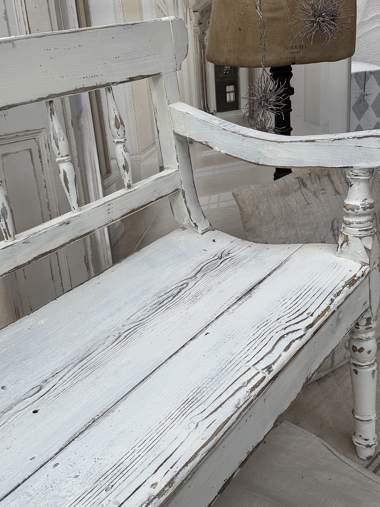 Wunderschöne antike Shabby-Bank -Gründerzeit-Schätzchen