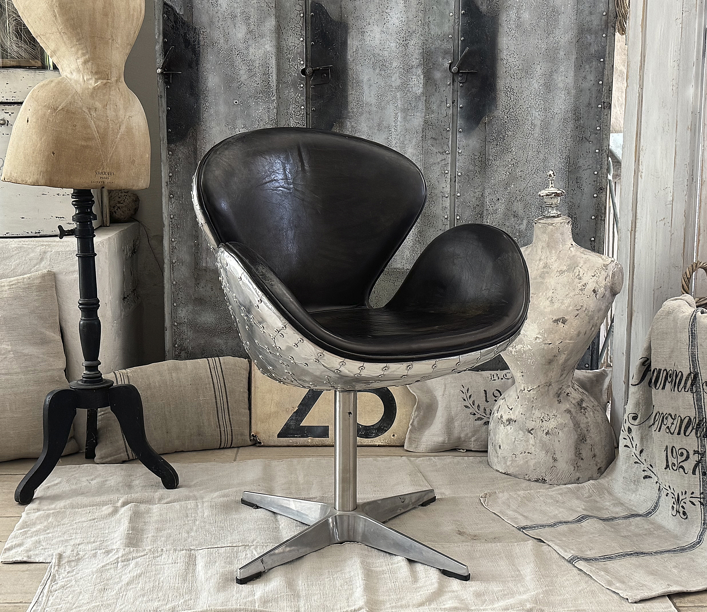 Luxus Art-Déco Schreibtischstuhl aus Echtleder & Aluminium im Air-Wing-Design***