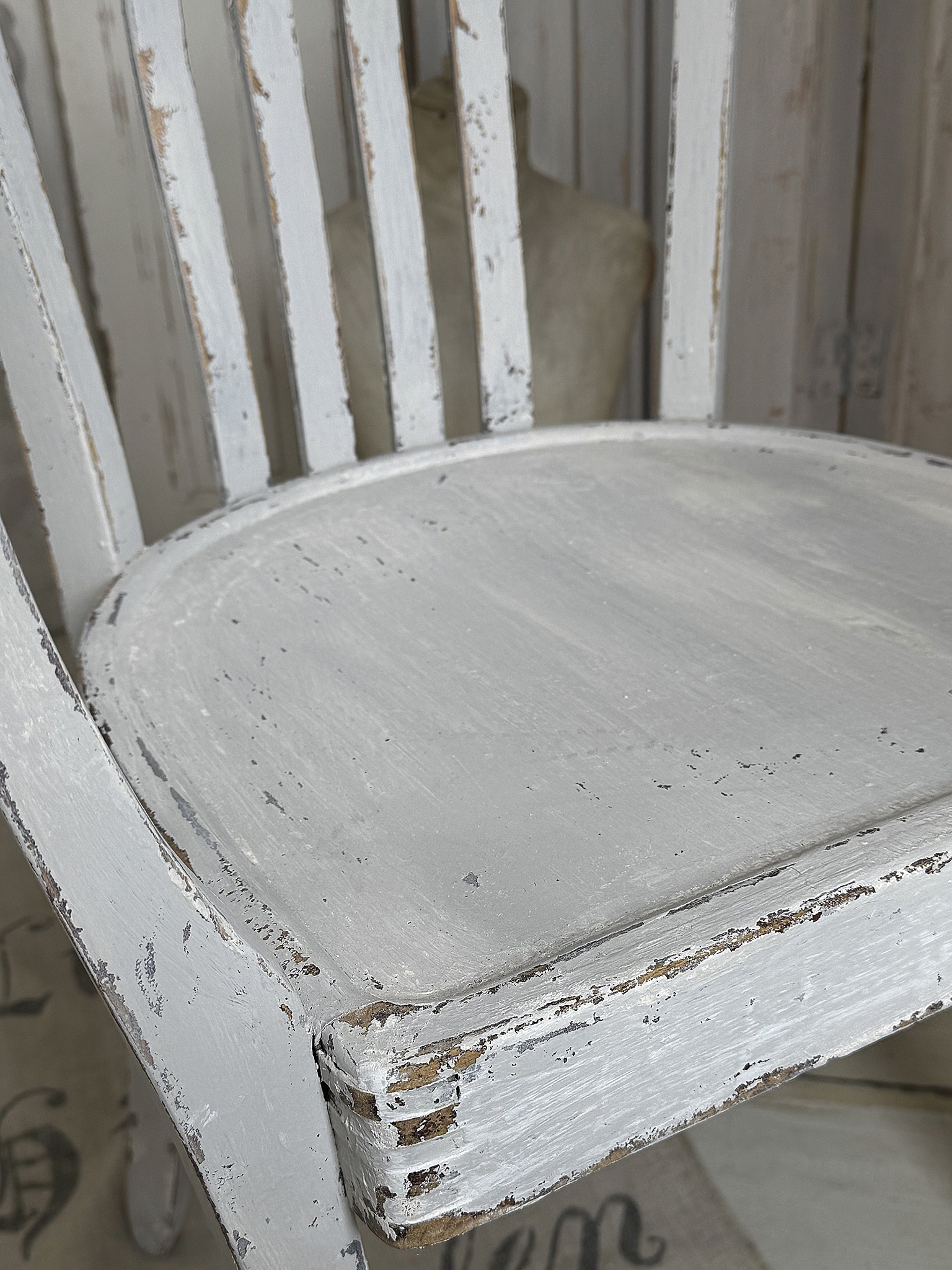 Alter Armlehnenstuhl Bauhaus Vintage/Creme-grau***