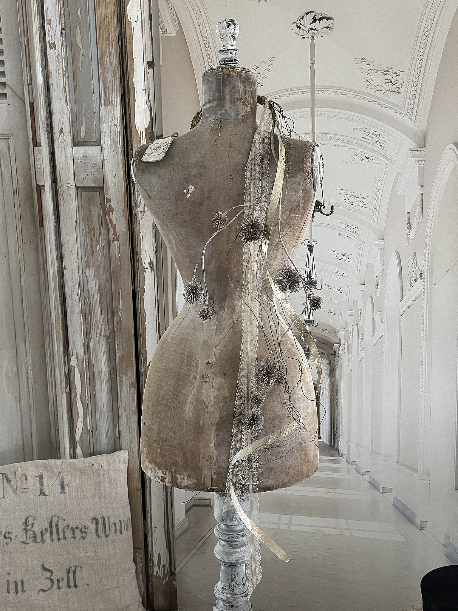  Antike Schneiderpuppe Taubenbrust/Wespentaille***