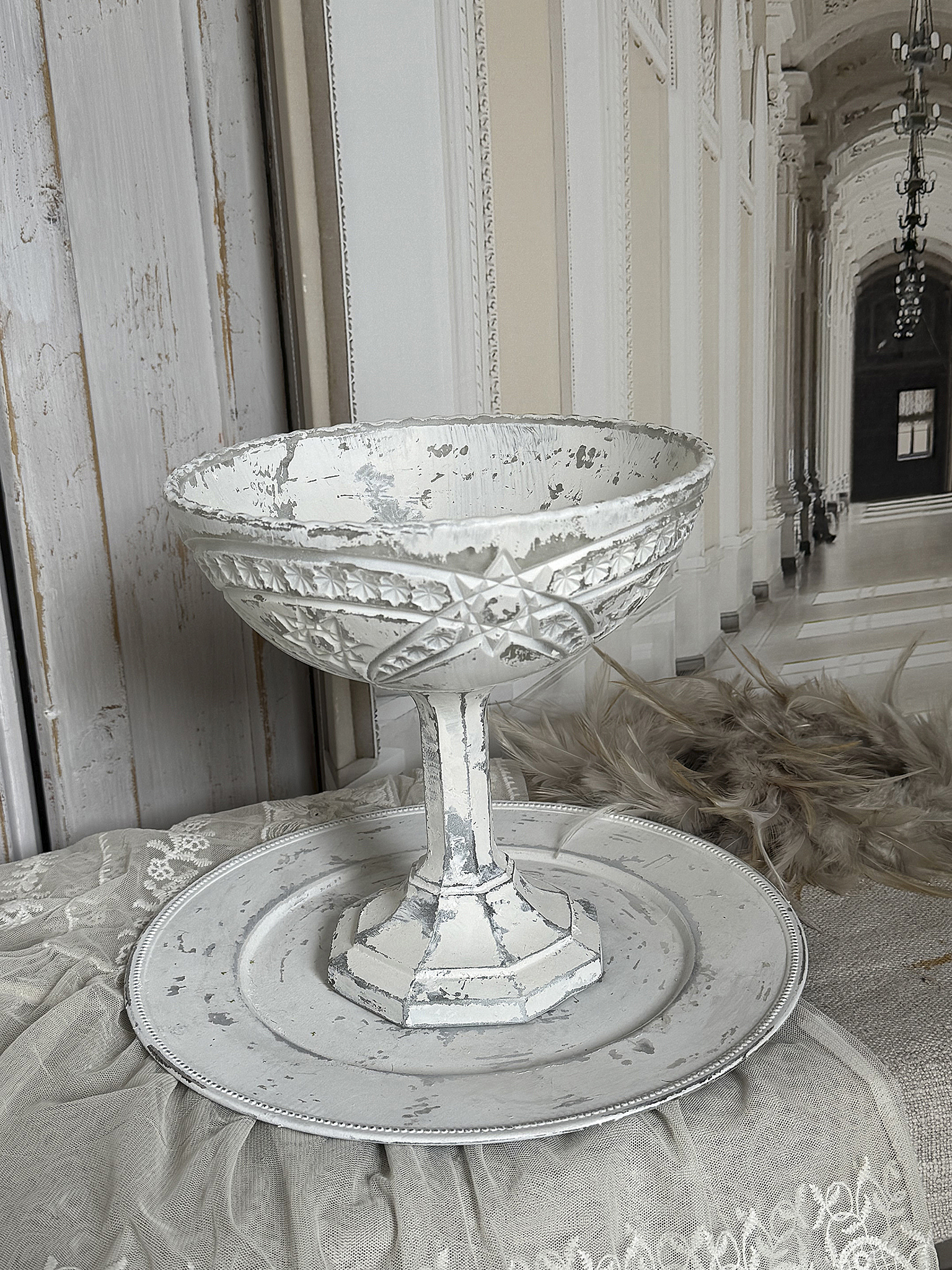 Schalenarrangement „Romantik“ – Vintage-Zauber mit poetischer Note***