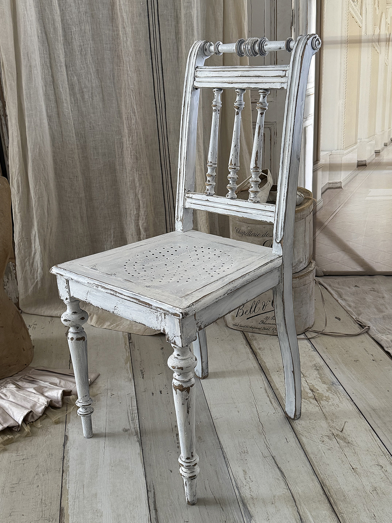 Bezaubernder Gründerzeitstuhl im authentischen Shabby Chic***
