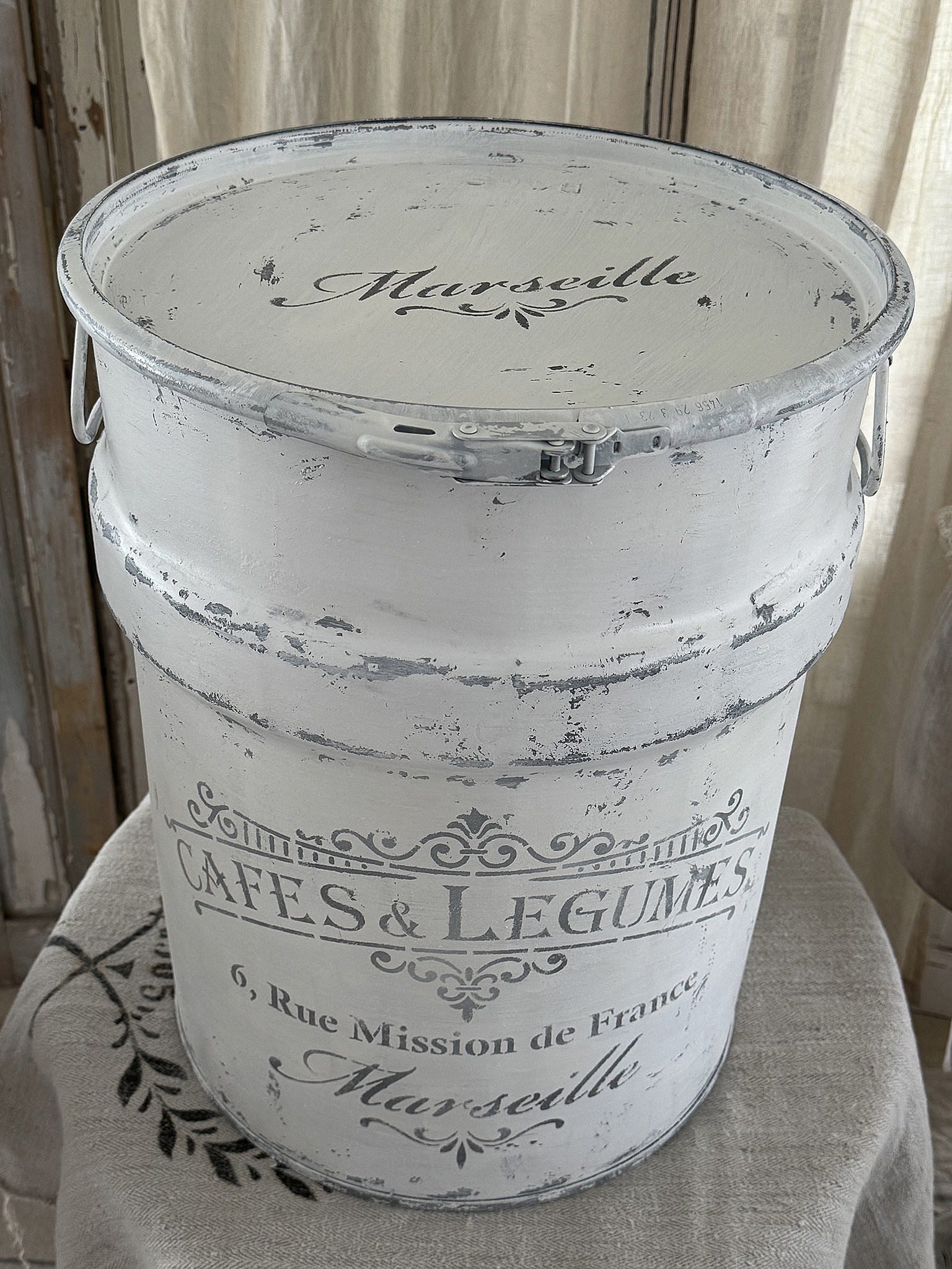 Tonne aus Aluminium Marseille*** Tonne aus Aluminium Marseille***