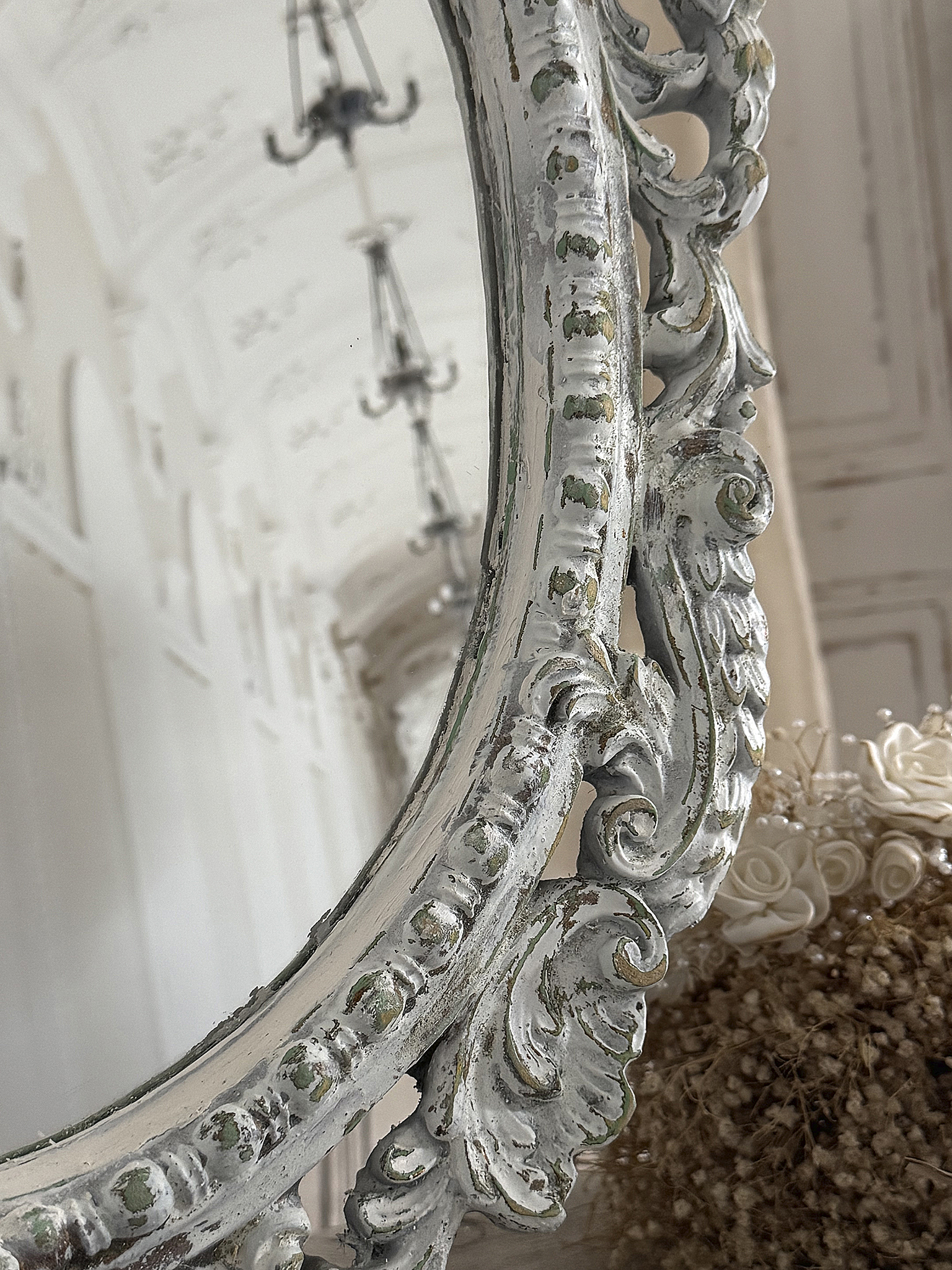 Romantischer alter Wandspiegel***