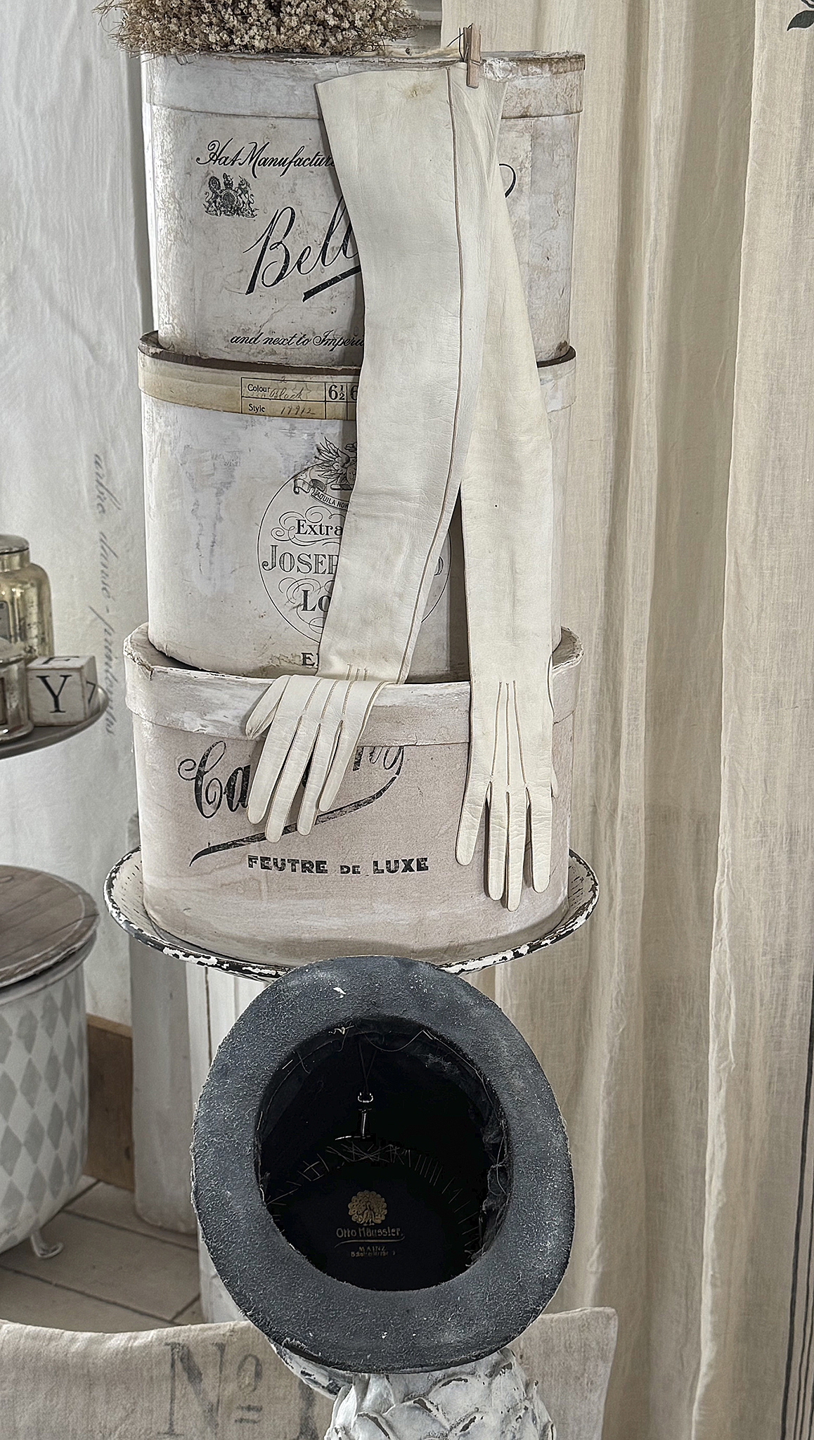 Vintage Zylinder mit Abend-Handschuhen*** Vintage Zylinder mit Abend-Handschuhen***