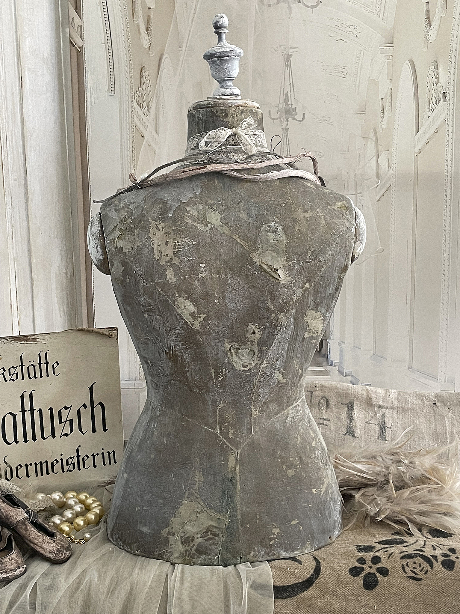 Antike Schneiderpuppe / zarter Torso ***