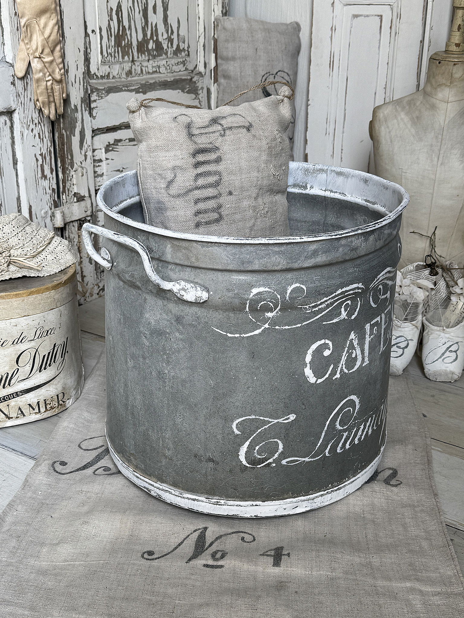 Alter großer Zinktopf mit französischem Flair***