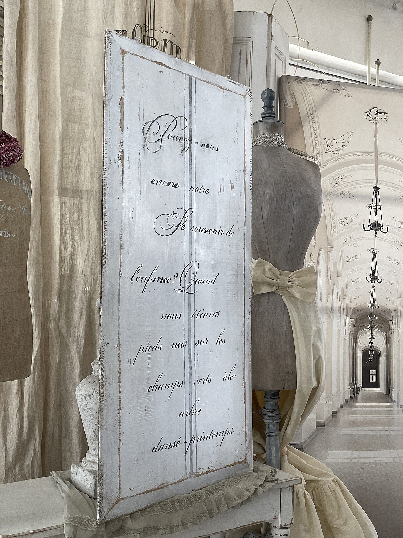 Großes Bild aus alter Holzkassette