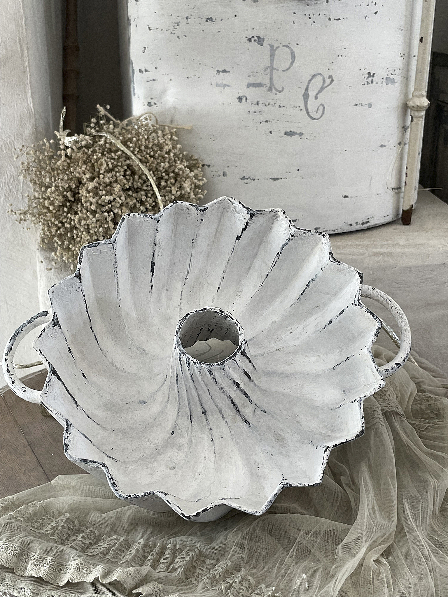 Alte Gusseisen-Gugelhupf-Form "shabby-chic1***