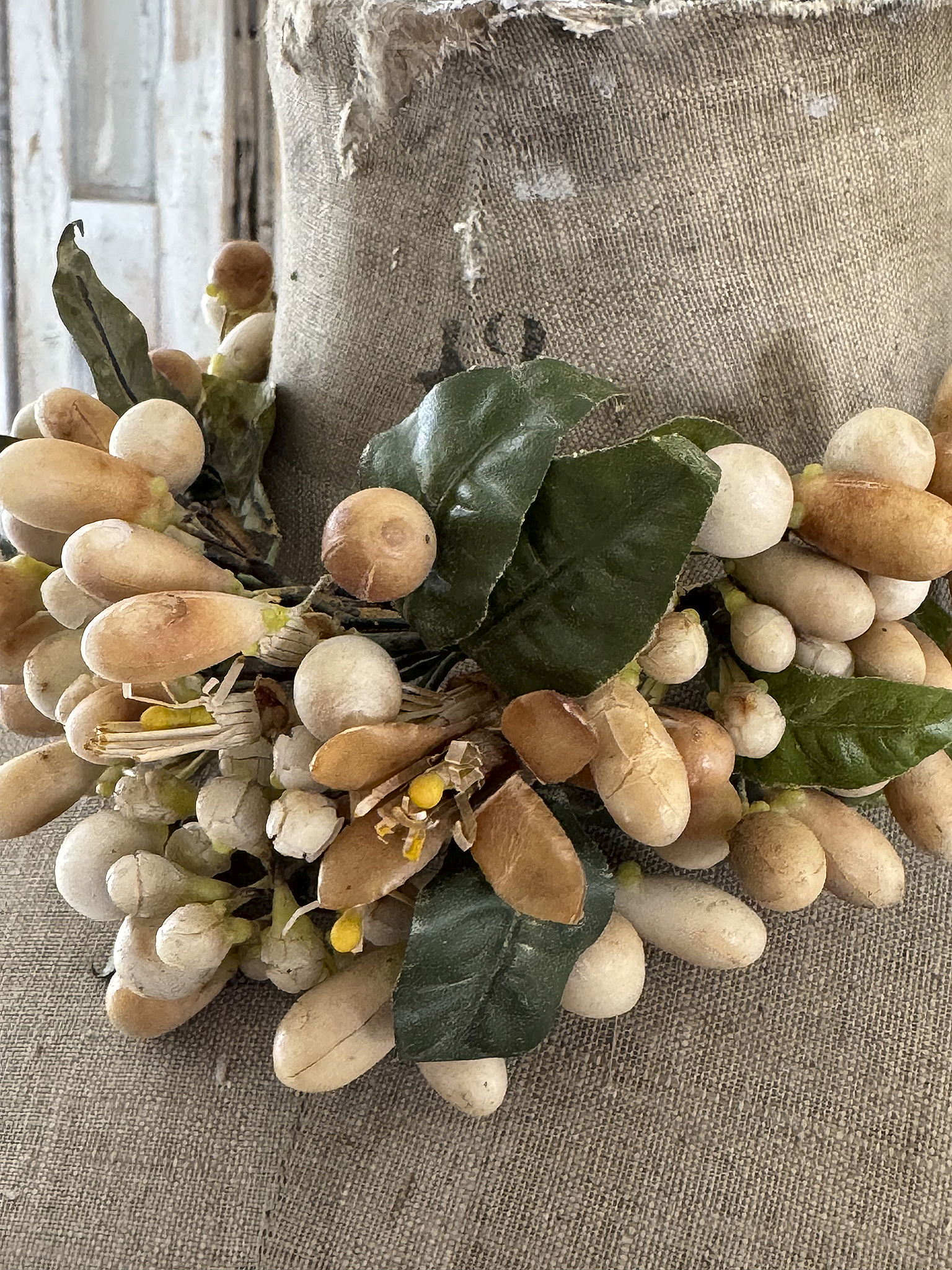 Reserviert! Antiker Brautkranz aus Wachs-Orangenblüten – zarter Hochzeitsschmuck um 1900***