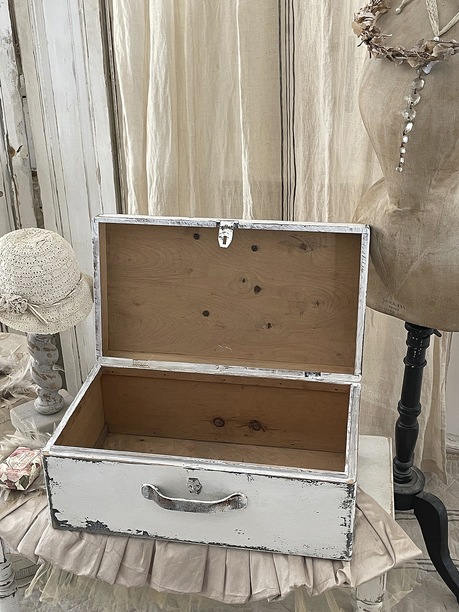 Alte Holzkiste Brocante*** Alte Holzkiste Brocante***