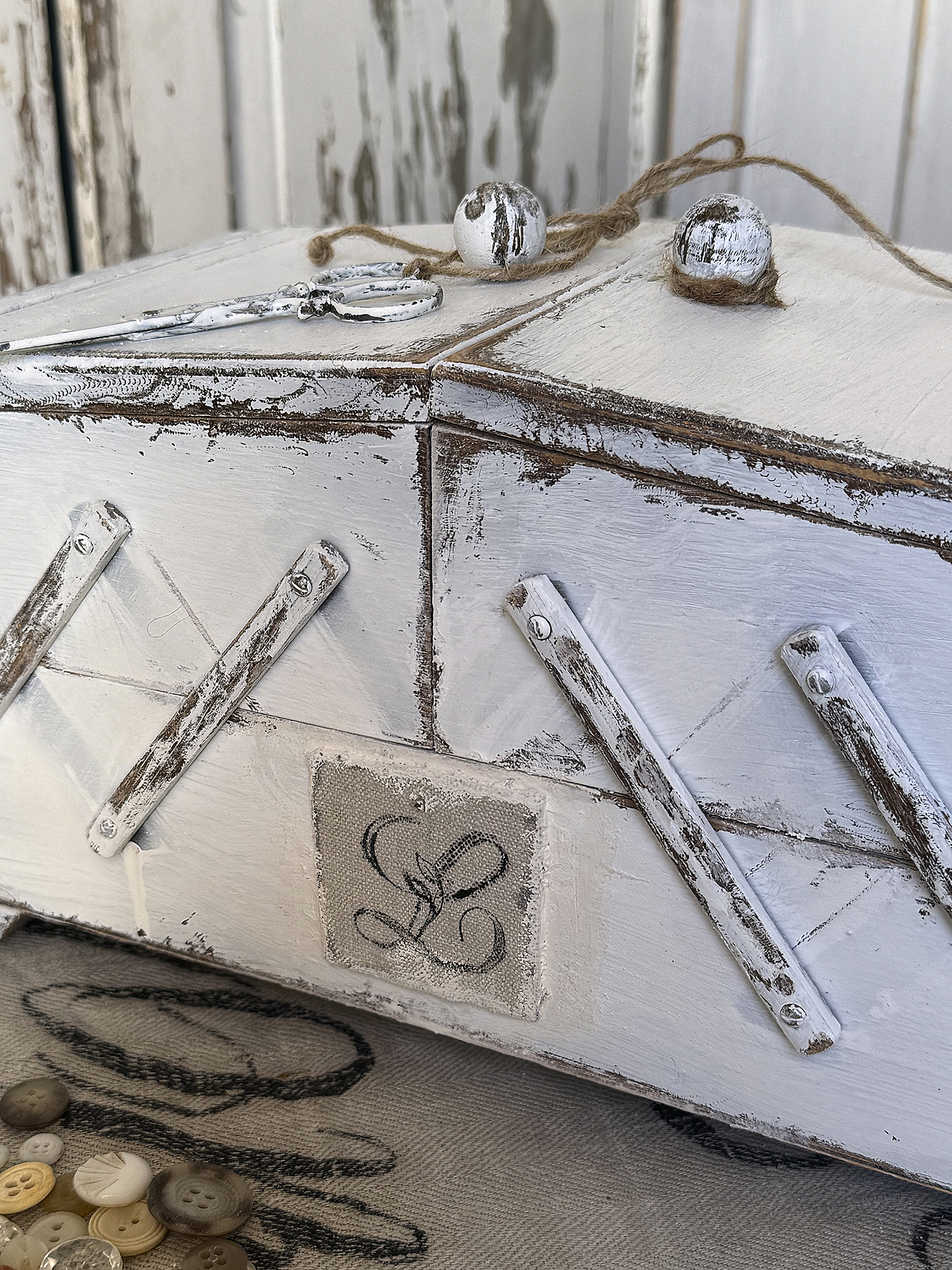 Wundervoller alter Nähkasten/ Ziehharmonika-Kasten***