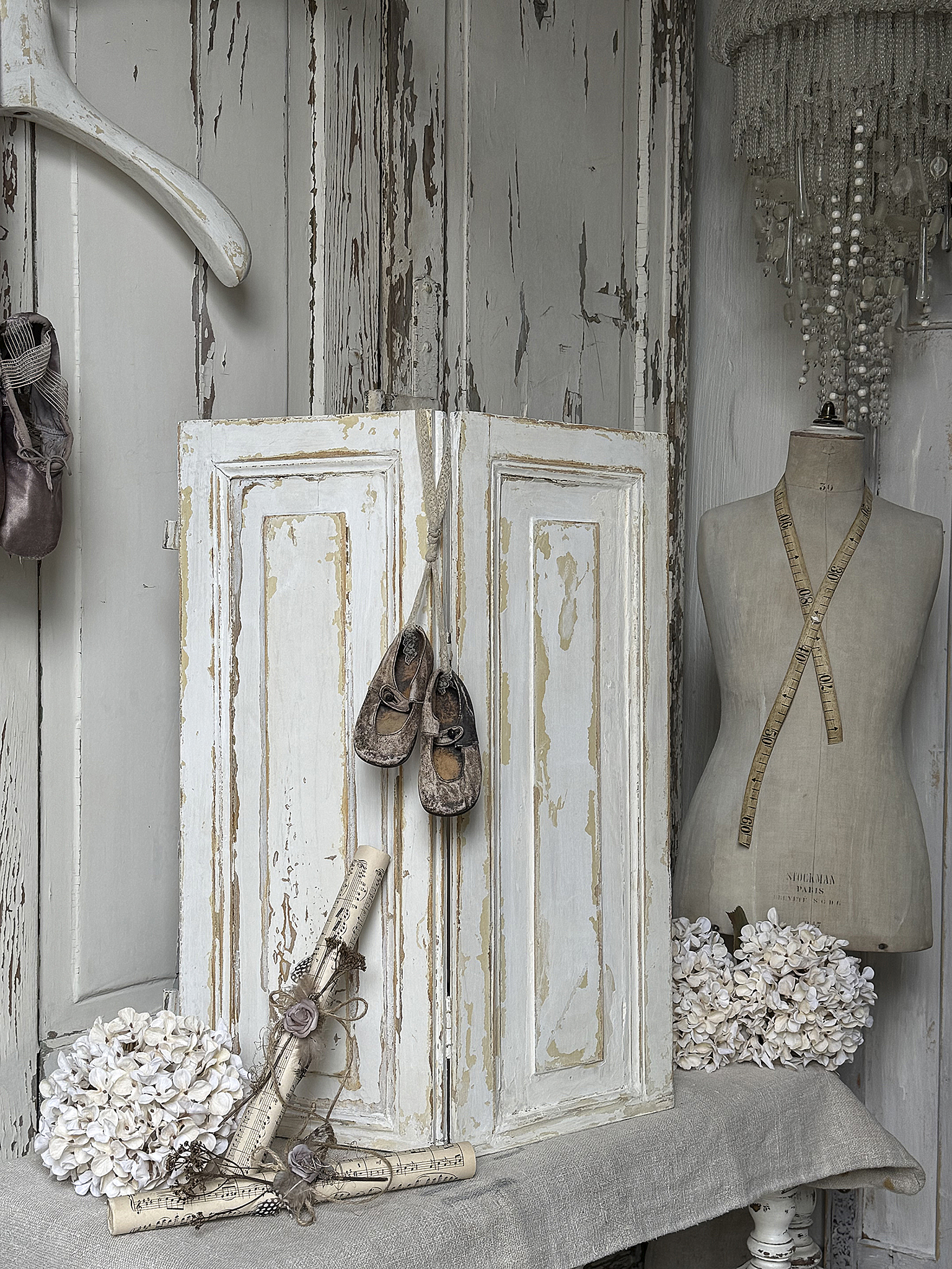 Charme vergangener Zeiten – süßer französischer Klappladen***