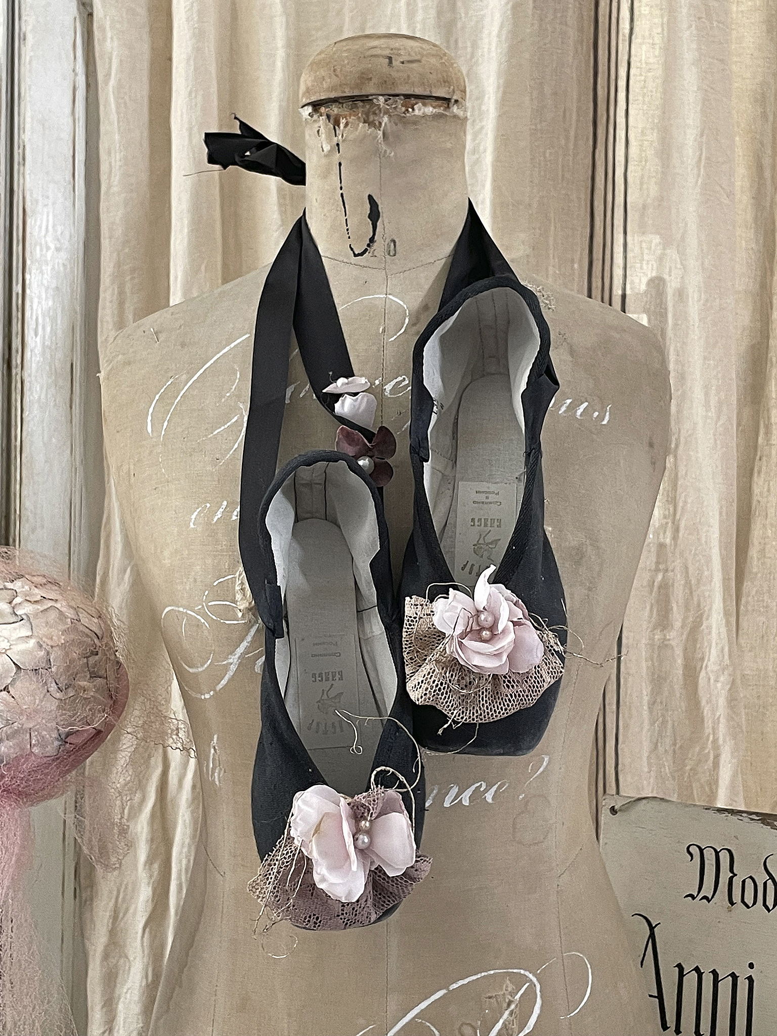 Black swan Spitzenschuhe-Malve*** Black swan Spitzenschuhe-Malve***