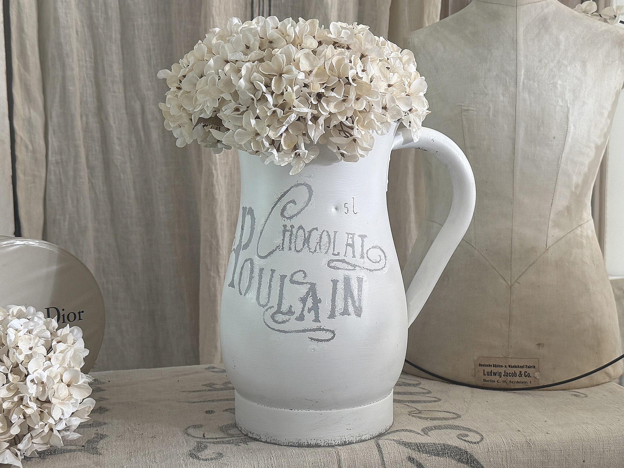 Alte 5-Liter-Metallkanne im französischen Shabby***