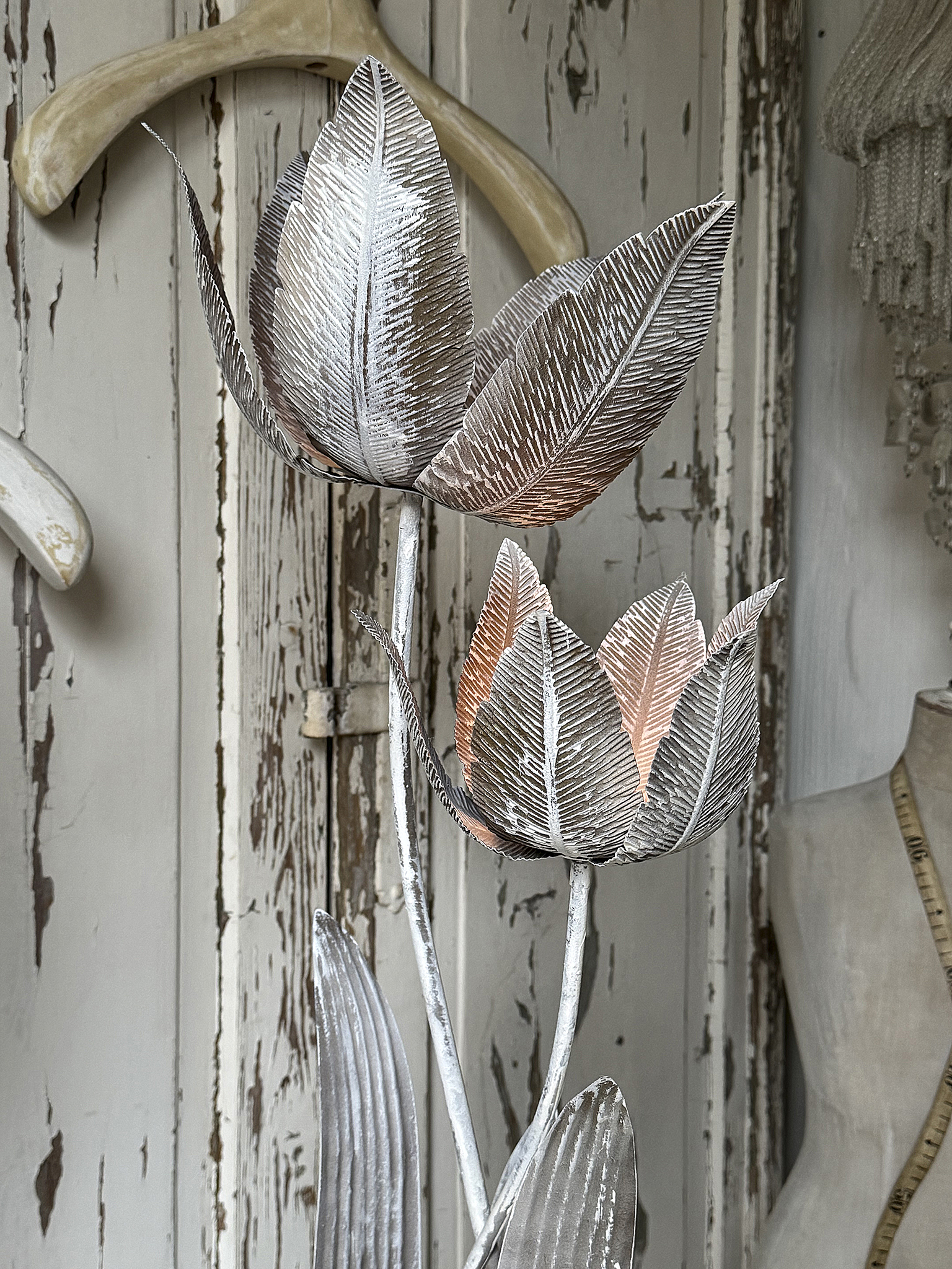 Große Tulpen-Skulptur aus Cortenstahl***