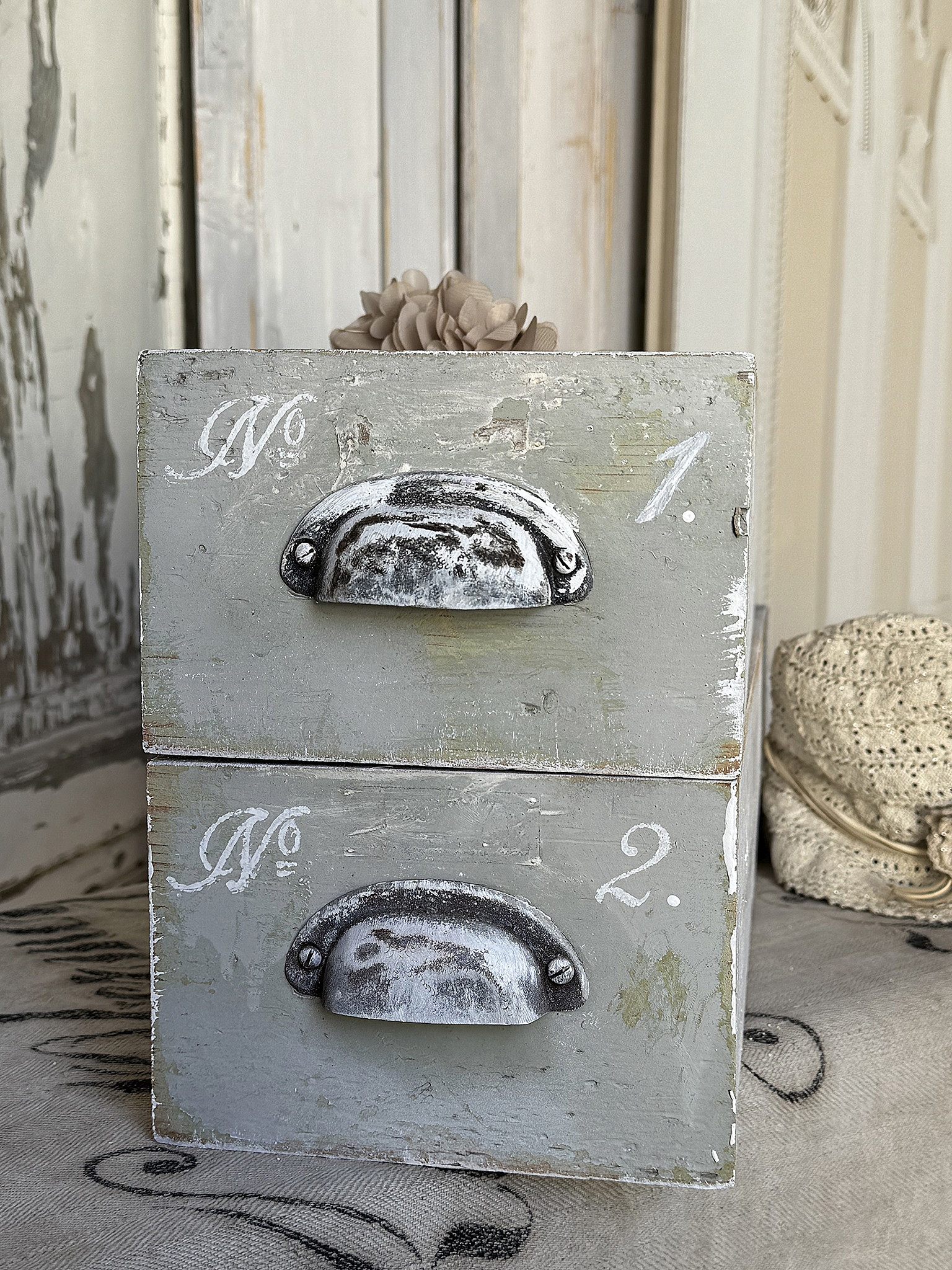 Altes Duo lange Holzschubladen mit Werkstatt-Charme***