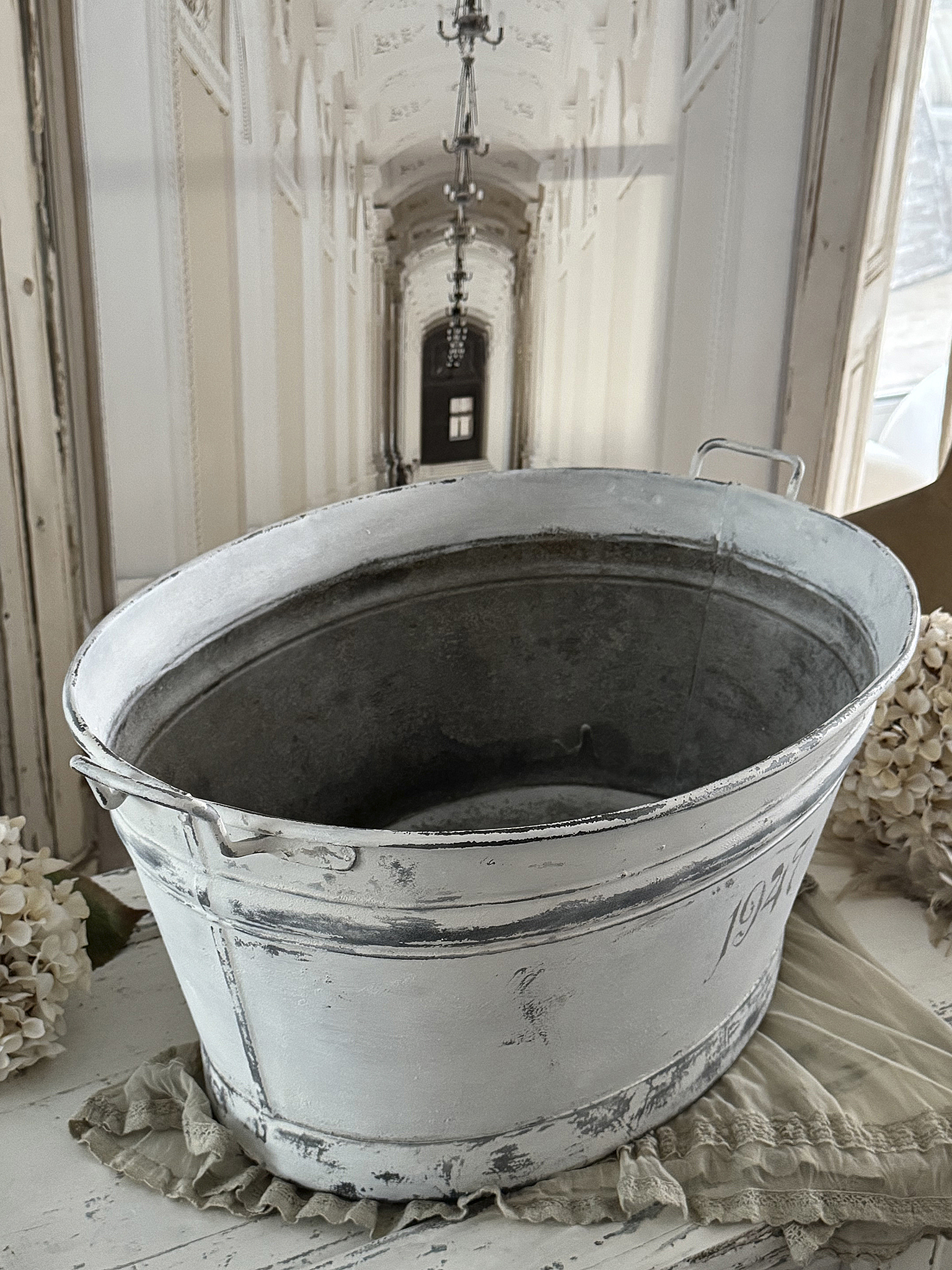 Alte Shabby-Zinkwanne 1947***