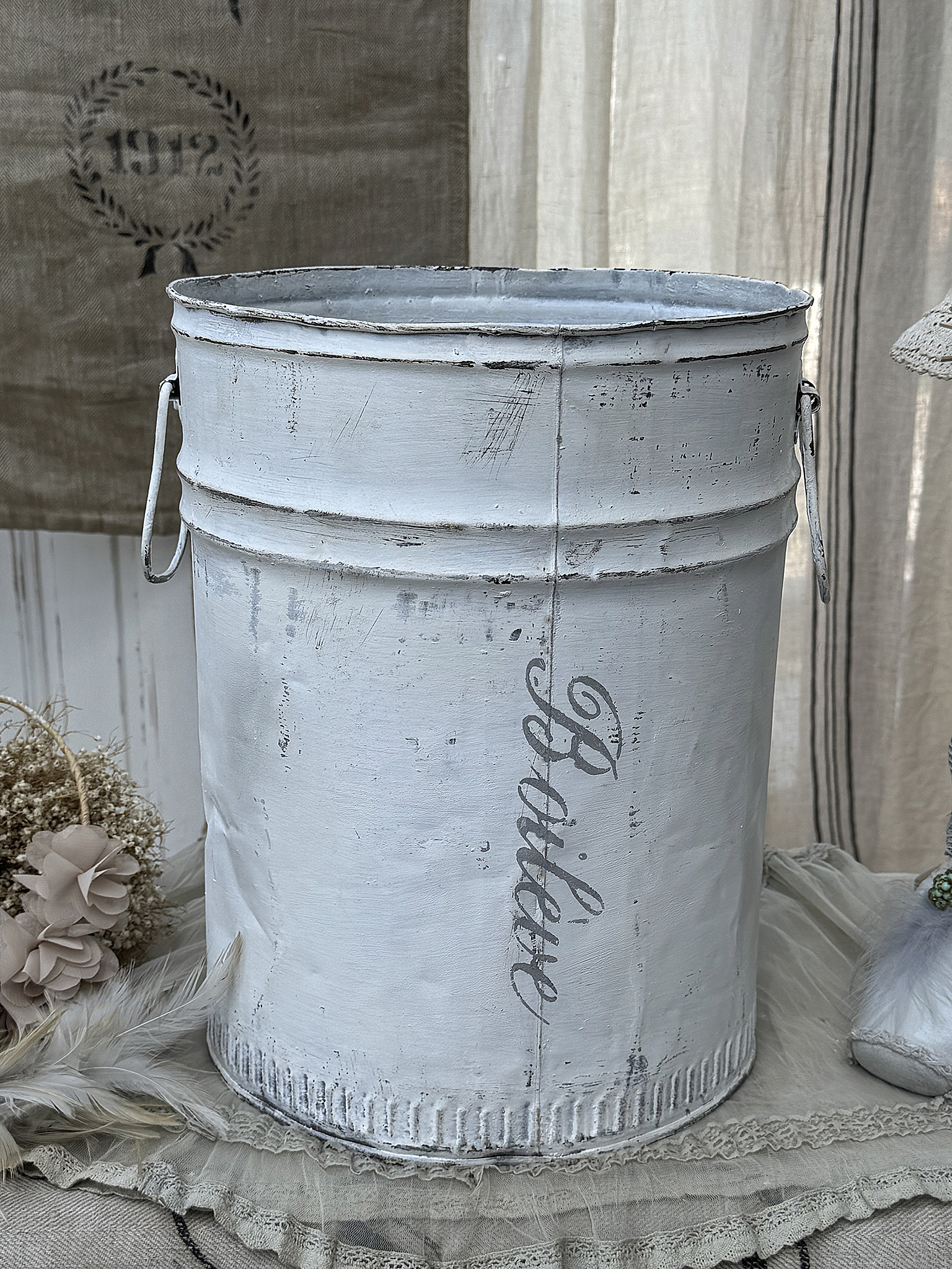 Alter Zinkeimer Boileve