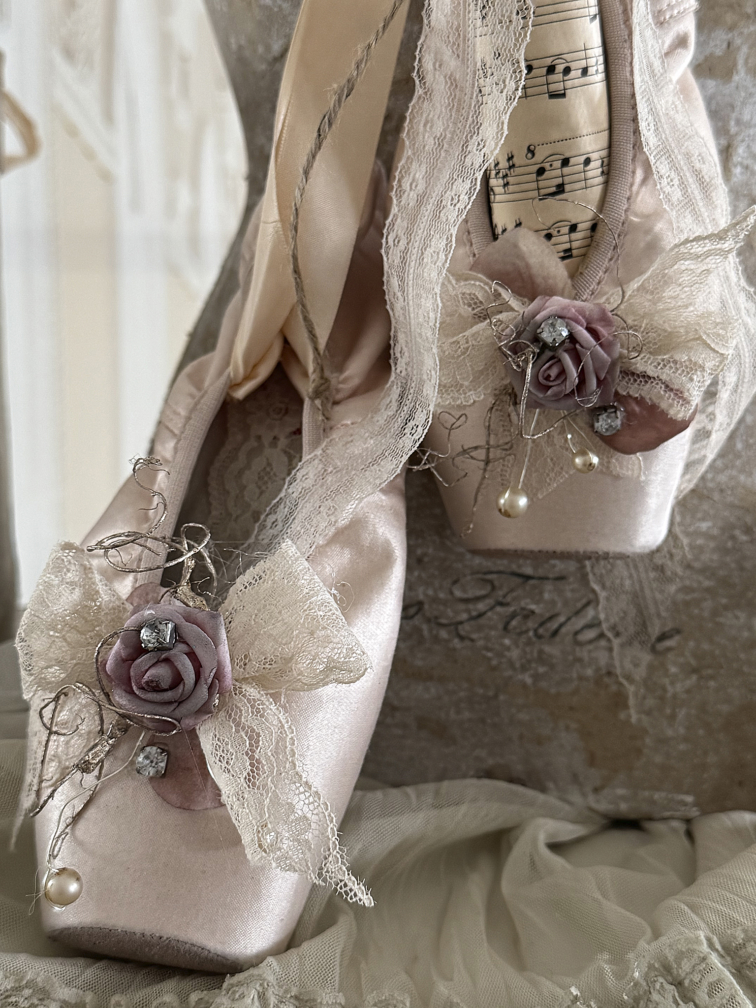 Ballettschuhe mit Notenblatt Brocante***