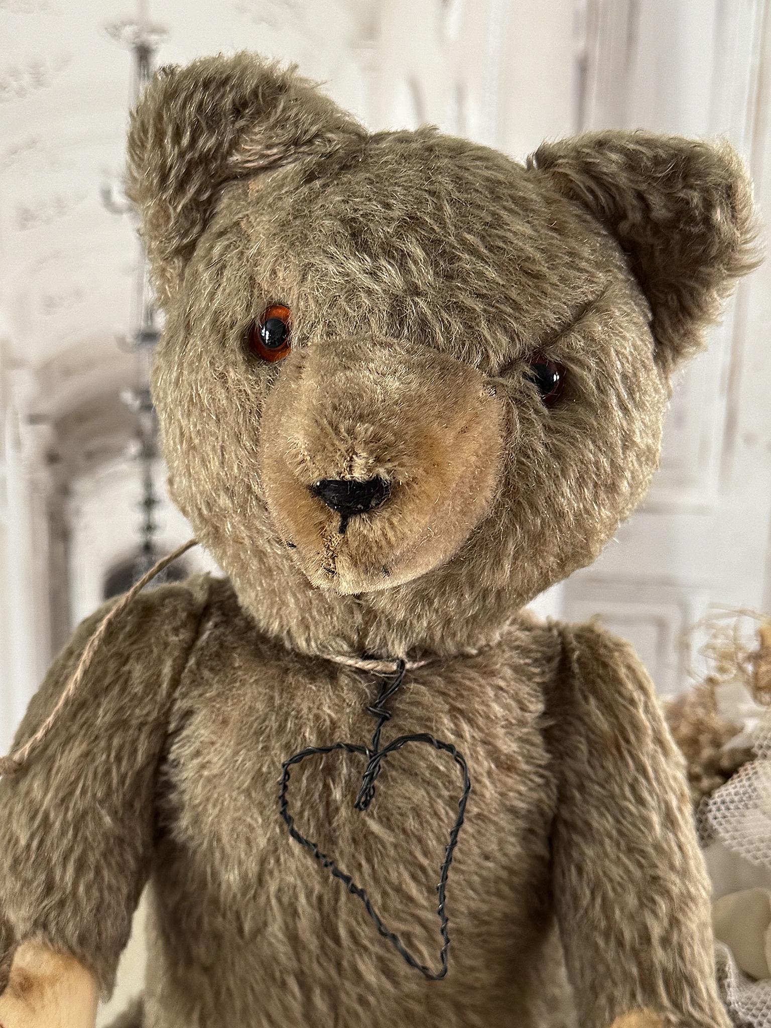 Reizender Vintage-Bär***